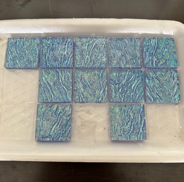 Iridescent Decorative Tile Mystic Spring 2 x 2