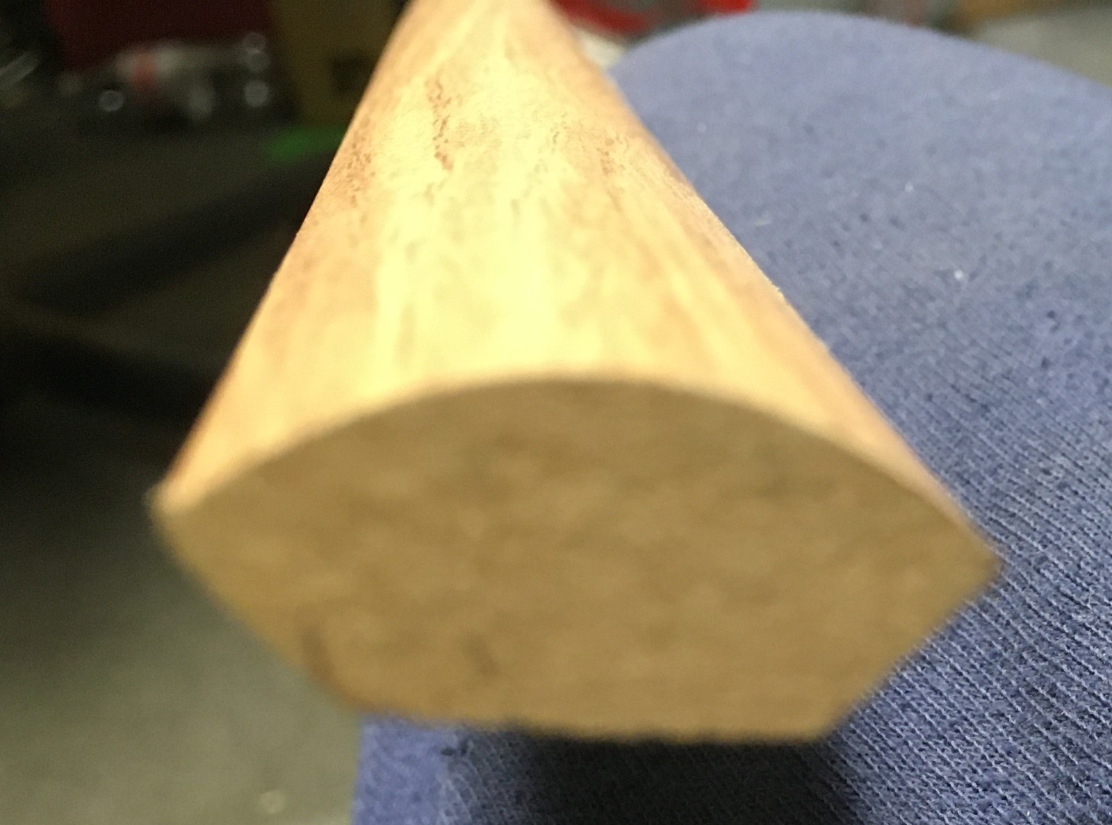 LAMINATE QUARTER ROUND 294 330