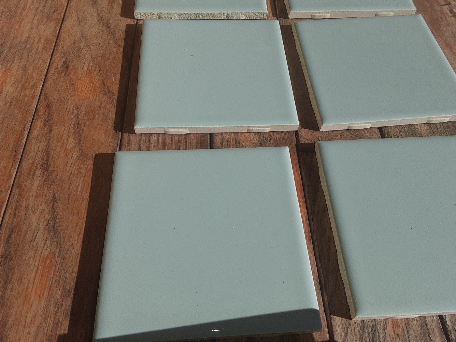 LOT OF 12 VINTAGE LIGHT GREENISH/BLUISH CERAMIC WALL TILE SQUARE 4-1/4″ X 4-1/4″