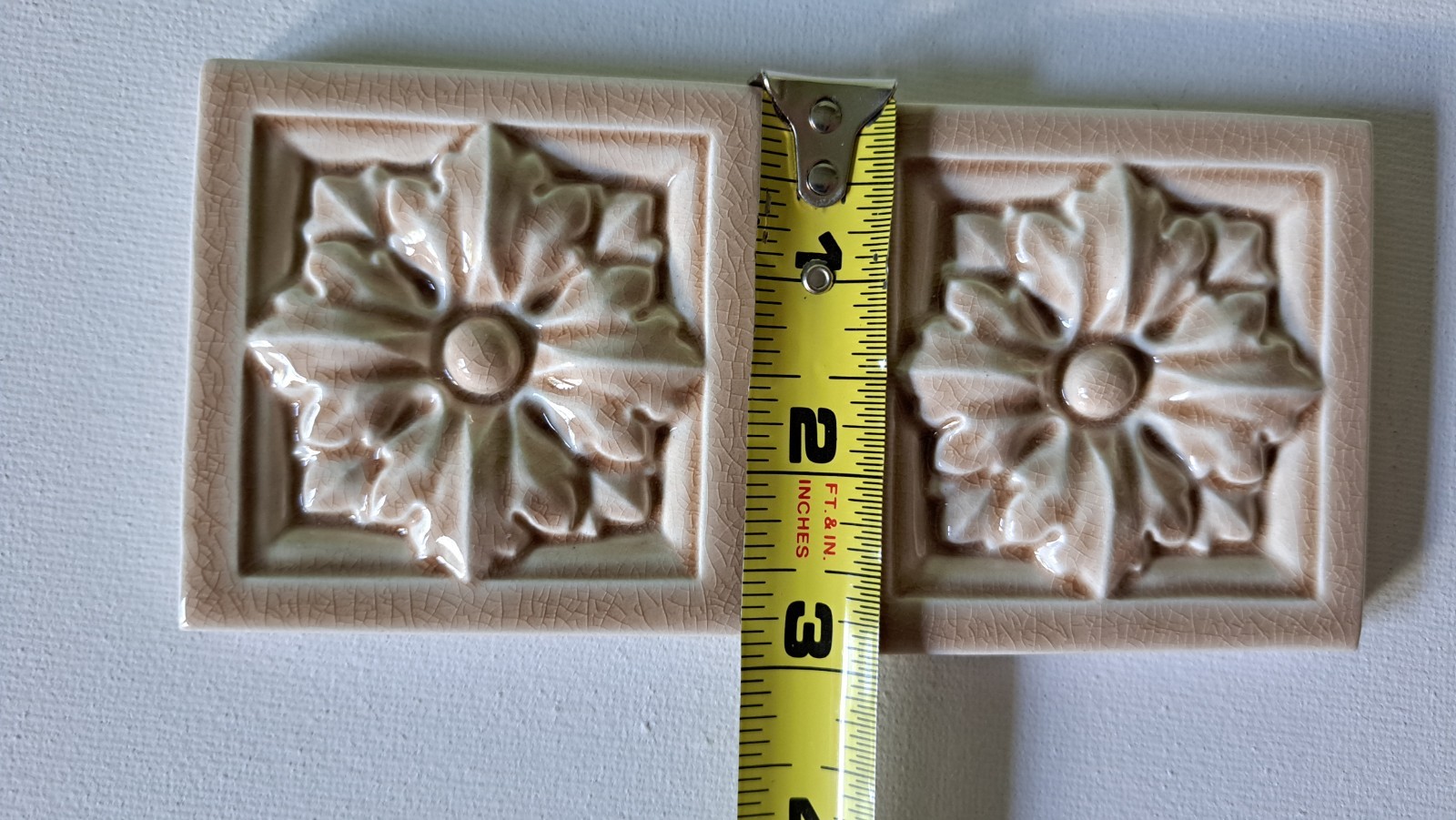 Sonoma Tilemakers Handcrafted Decorative Ceramic Tile 3″ x 3″ Bombay Crackle Tan