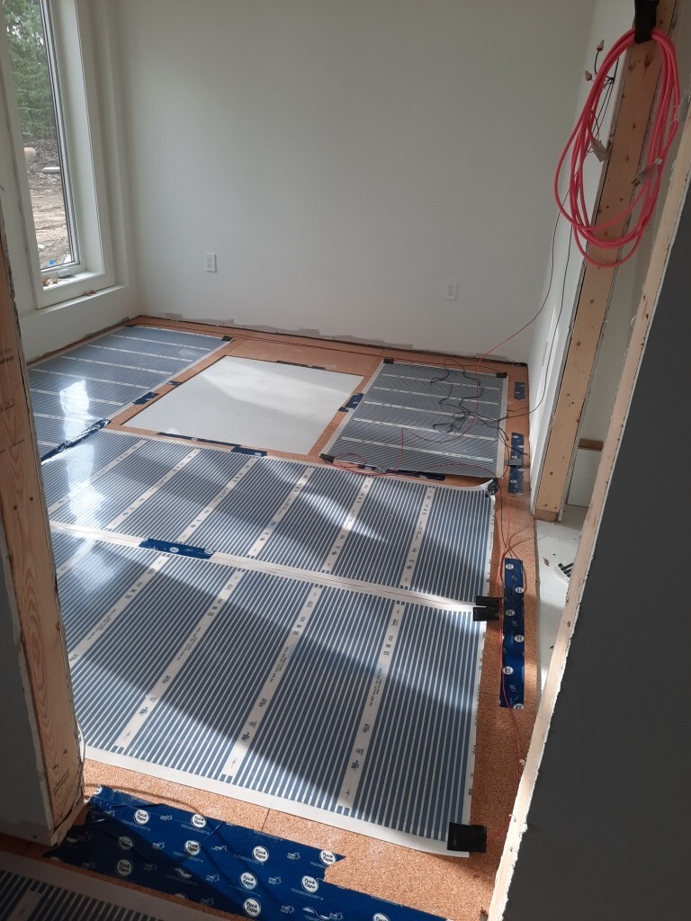 Under floor heating film 220v, 14.8 w/sq.ft., 60.2 sq.ft.