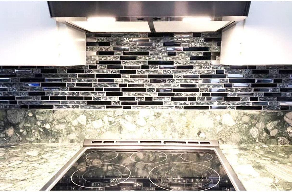 Elegant Black Crystal Glass Mosaic Tile for Kitchen & Bath Backsplash 5 sqft
