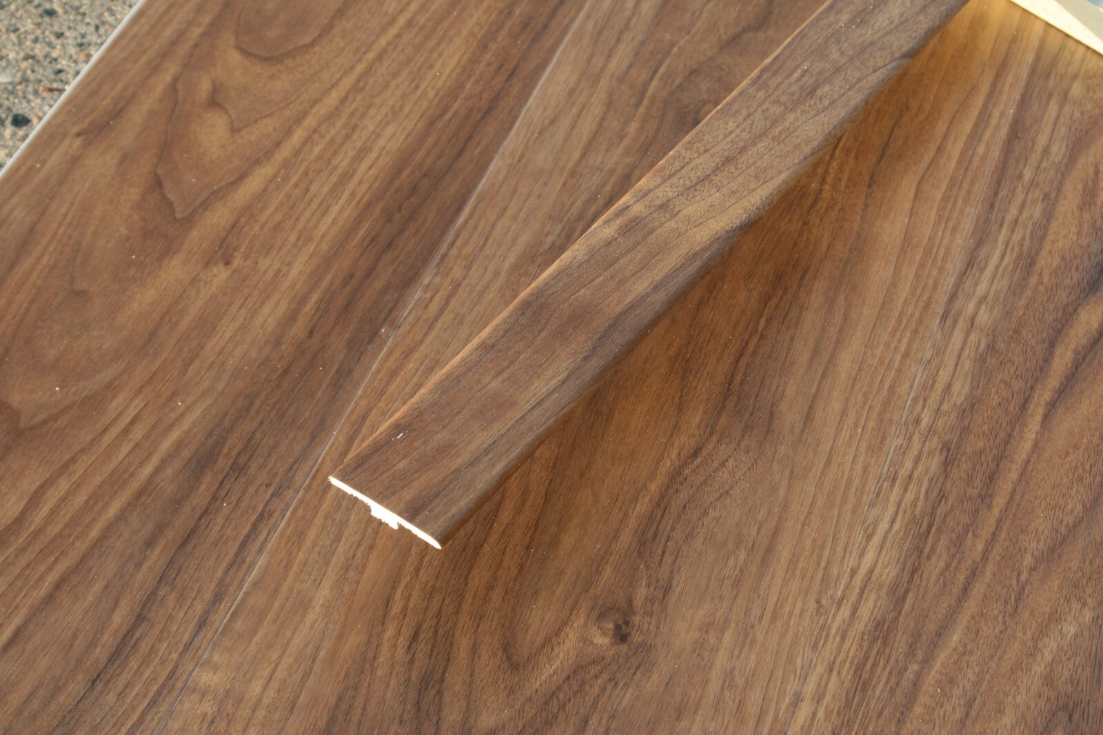 Claro Luxury Vinyl SPC Plank With 1mm IXPE Rubber Pad Sample