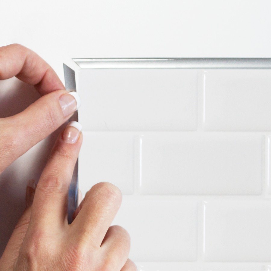 Smart Tiles SmartEdge Brillo Peel and Stick Finishing Edge Backsplash Border