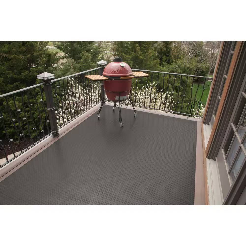 Diamond Tread 5 Ft. X 10 Ft. Slate Grey Commercial Grade Vinyl Garage Flooring C