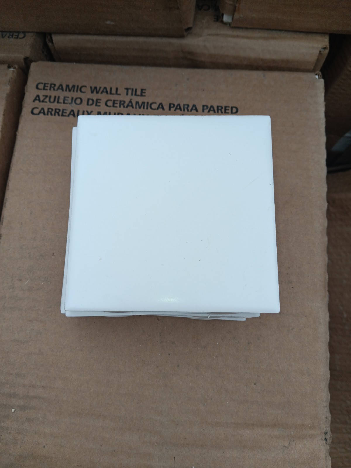 1 Box -50 Tiles (6 ft²) – Matte Artic White 4×4 Ceramic Subway Tile..Vintage