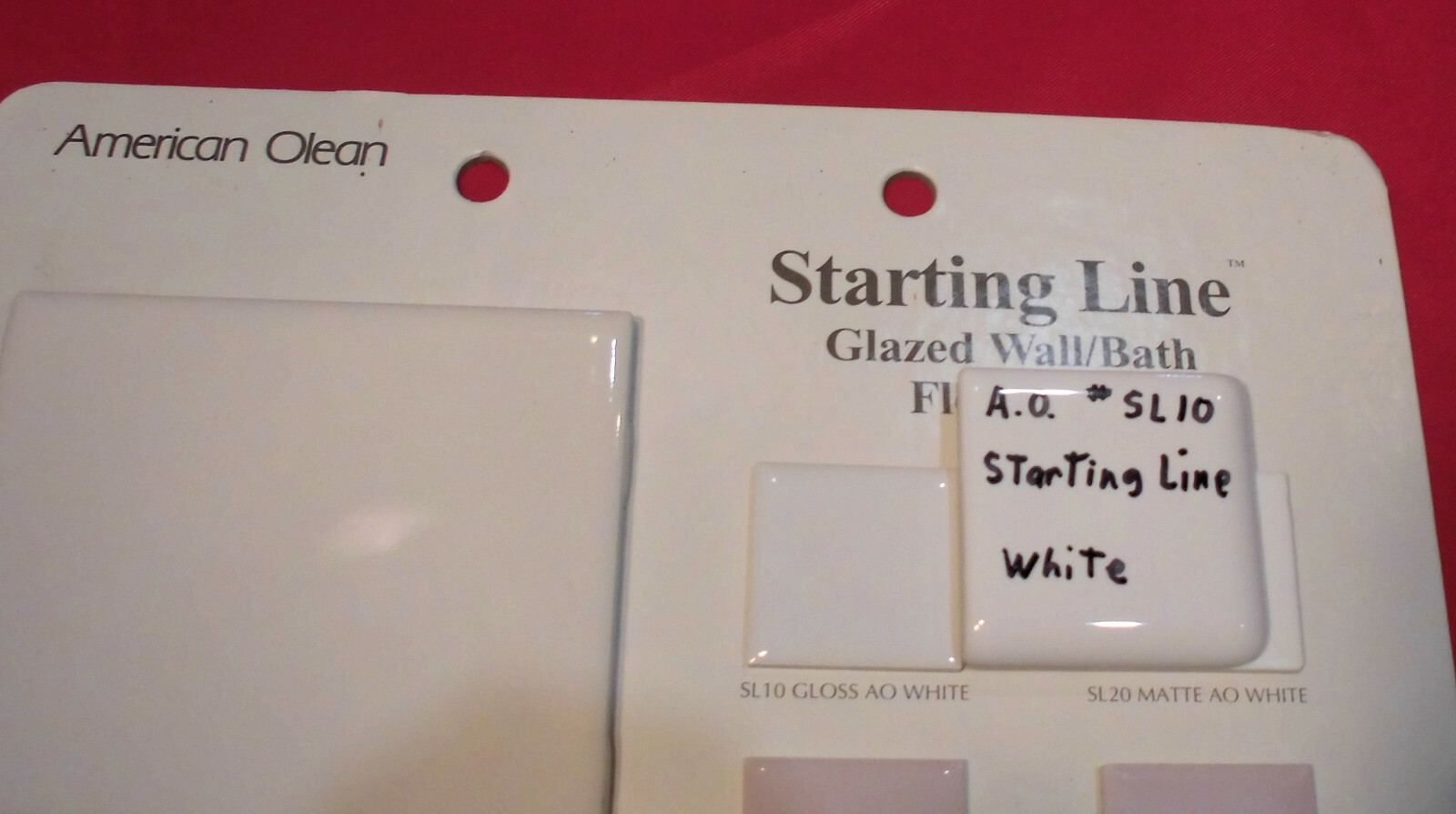 2 pcs. Starting Line White 2″ X 2″ X 5/16″ Ceramic Surface Bullnose Corner Tiles