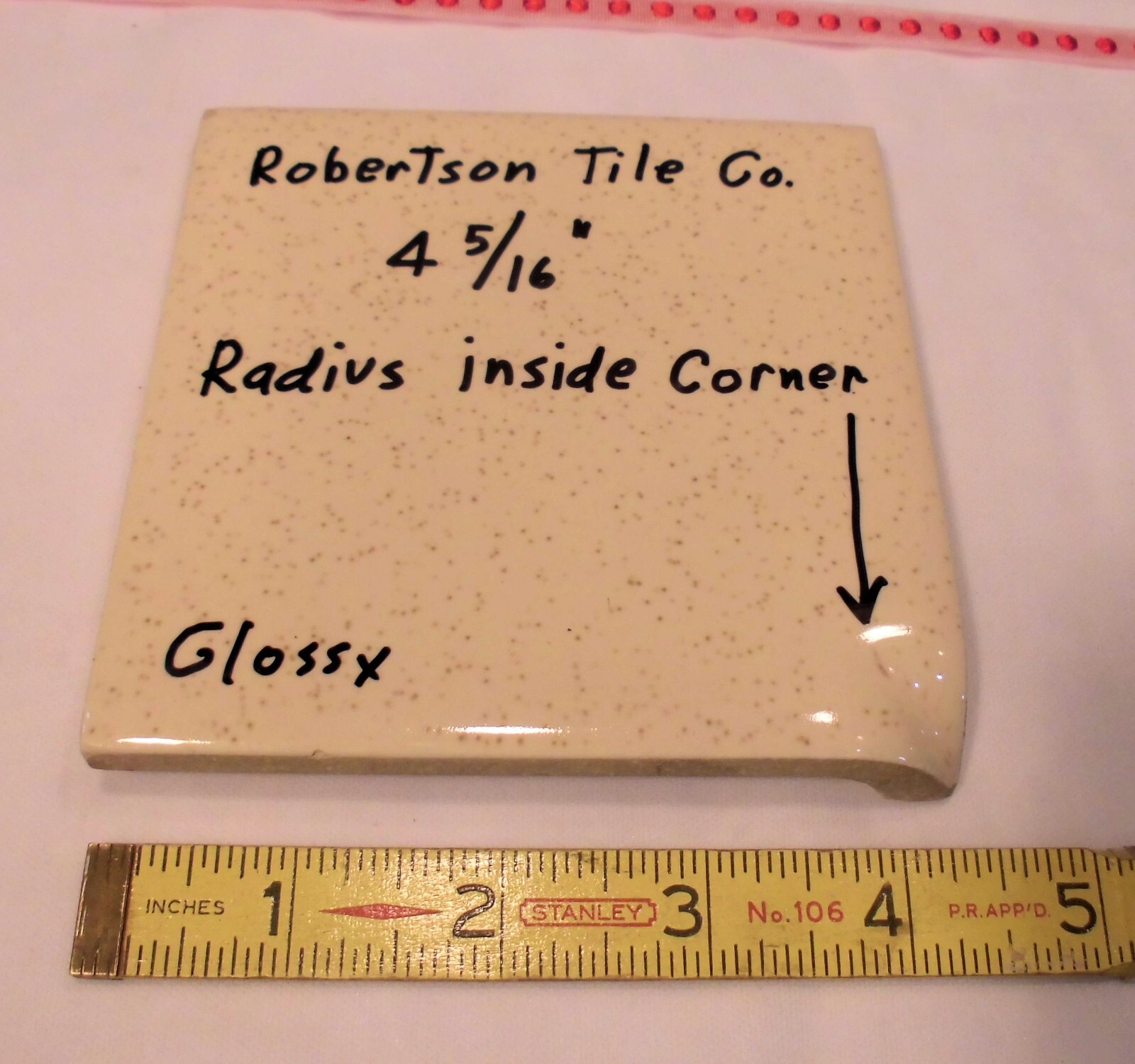 1 pc. Sandstone: Radius Bullnose Inside Corner Ceramic Tile: 4-3/8″ Robertson