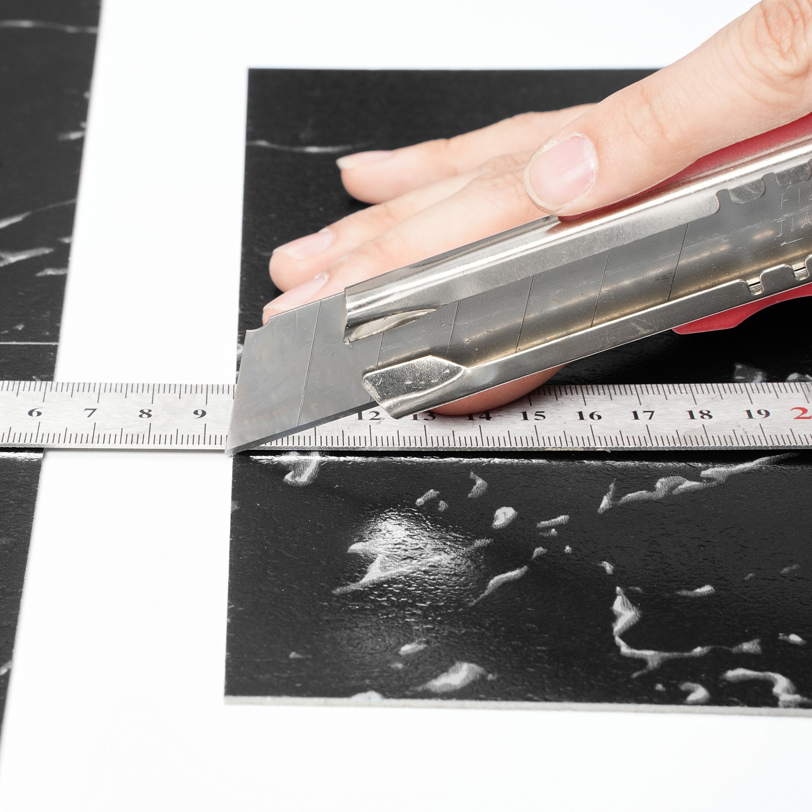 VEVOR 12” x 12” Self Adhesive Vinyl Floor Tiles 50 PCS 1.5mm Thick Black Marble