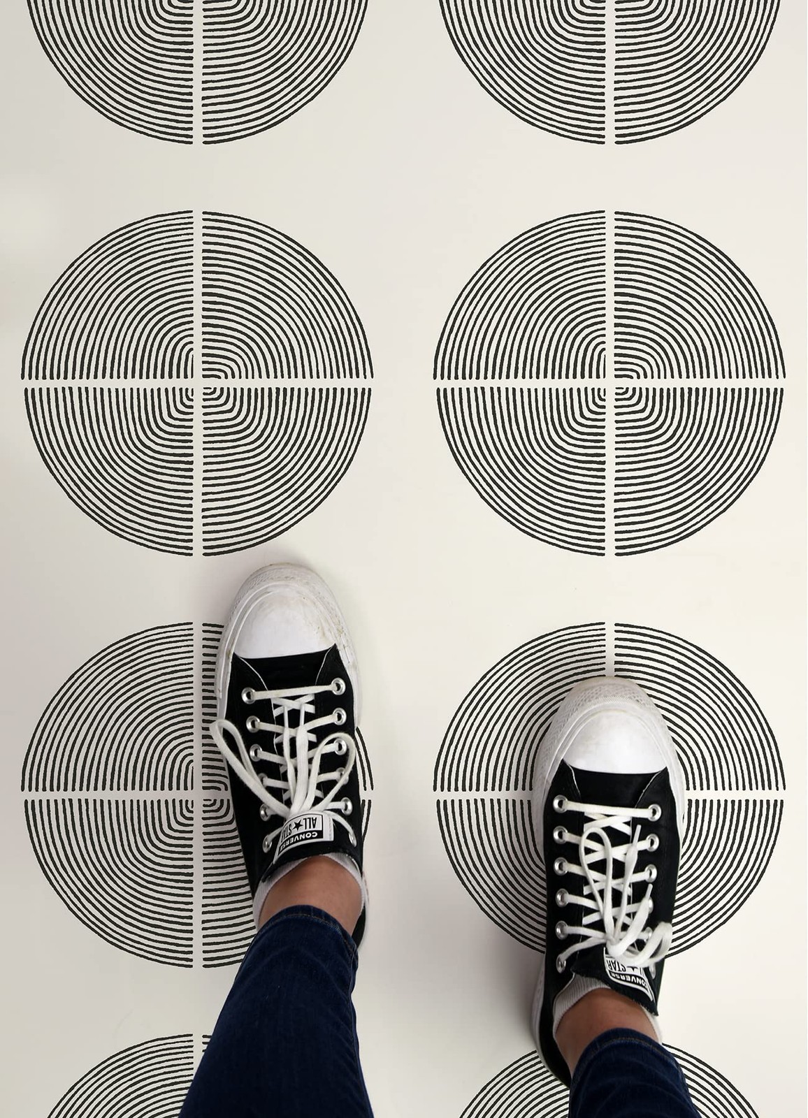FloorPops Luminary adhesive Peel & Stick Vinyl Floor 12 x 12 inches, Black