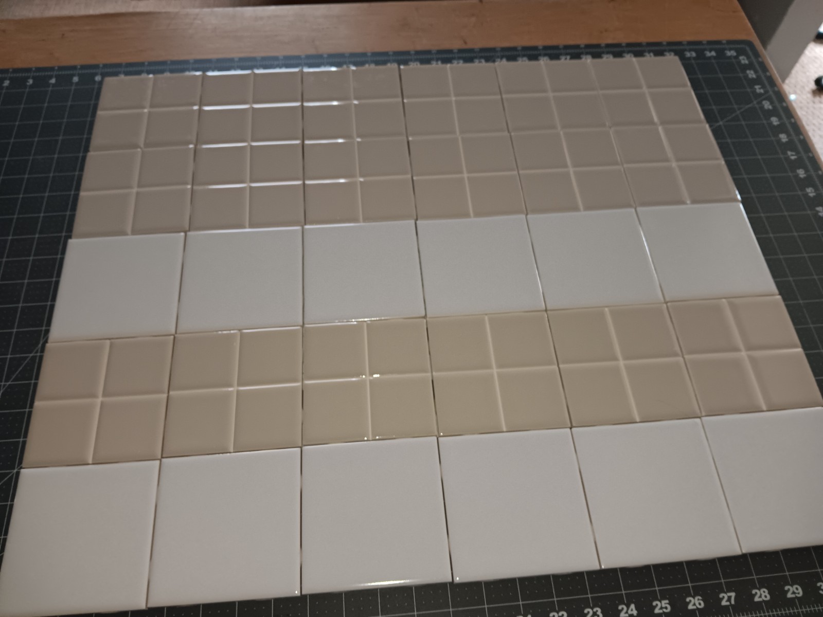 assorted 30 pcs. WHITE & TAN Dal-Tile ceramic glossy 4 square bath kitchen NEW