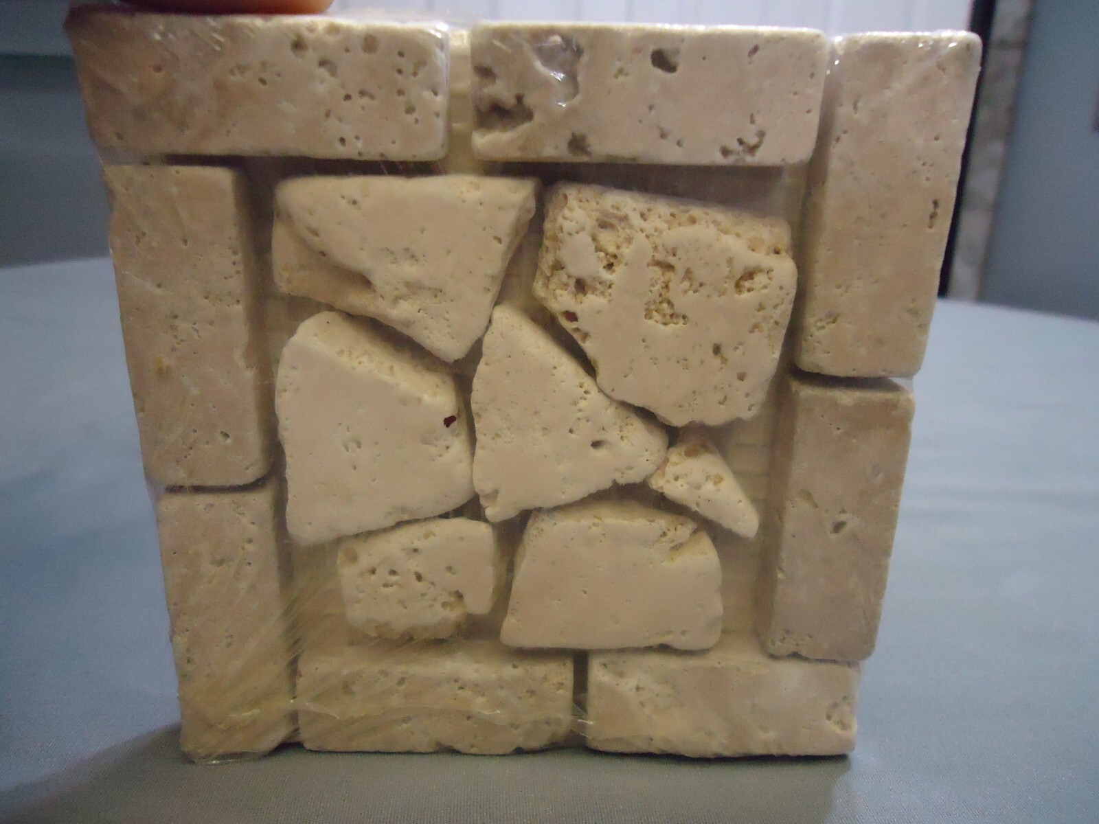 NATURAL STONE TUMBLED WHITE TRAVERTINE MEDALLION FLOOR / WALL TILE 4″ X 4″ ( h )