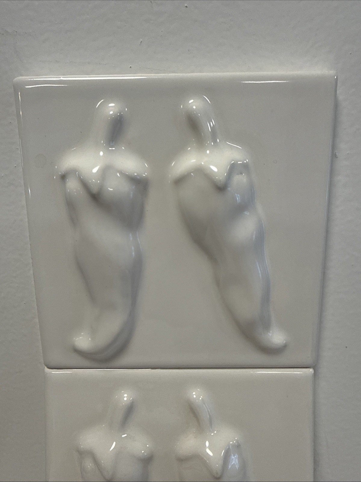 NEW – Pair of 2 Jeffrey Court 4″ 4.25″ Embossed Chili Pepper Tiles White Ceramic