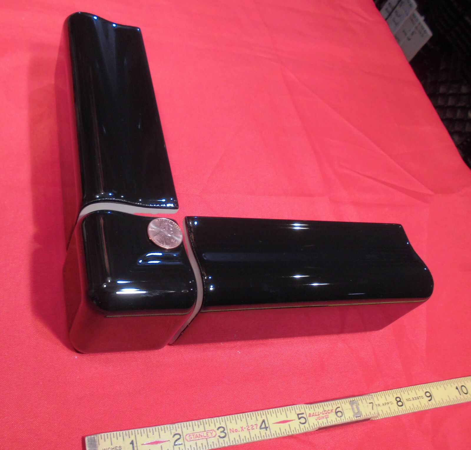 1 pc. *Gloss Black* V Cap Corner Ceramic Trim Tile; Counter Top Edging; NEW