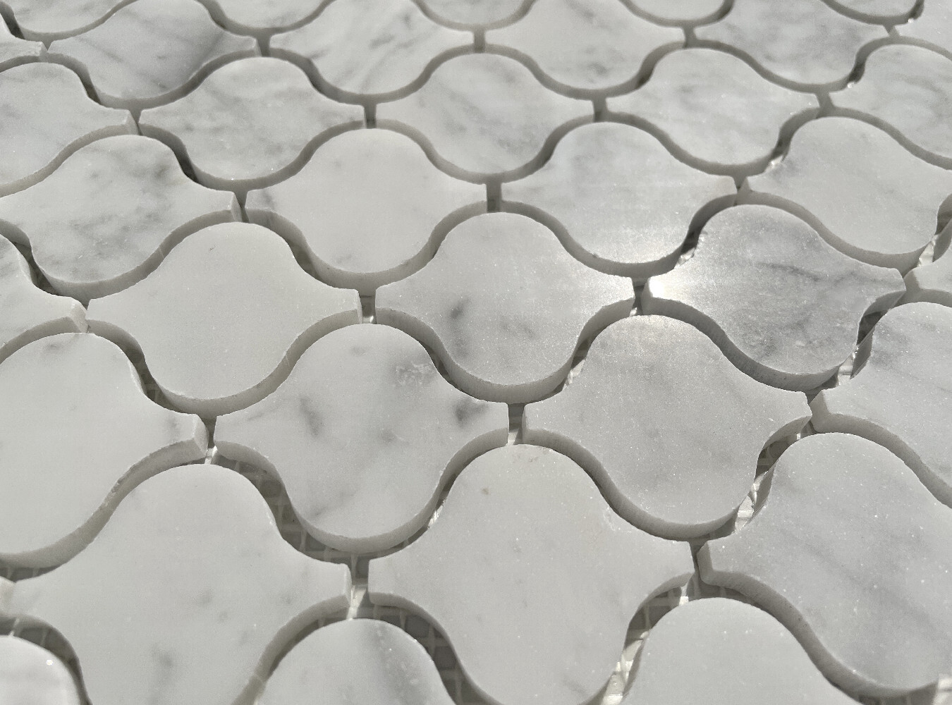 C891XP Carrara Venato Marble Arabesque Baroque Lantern Mosaic Tile Polished