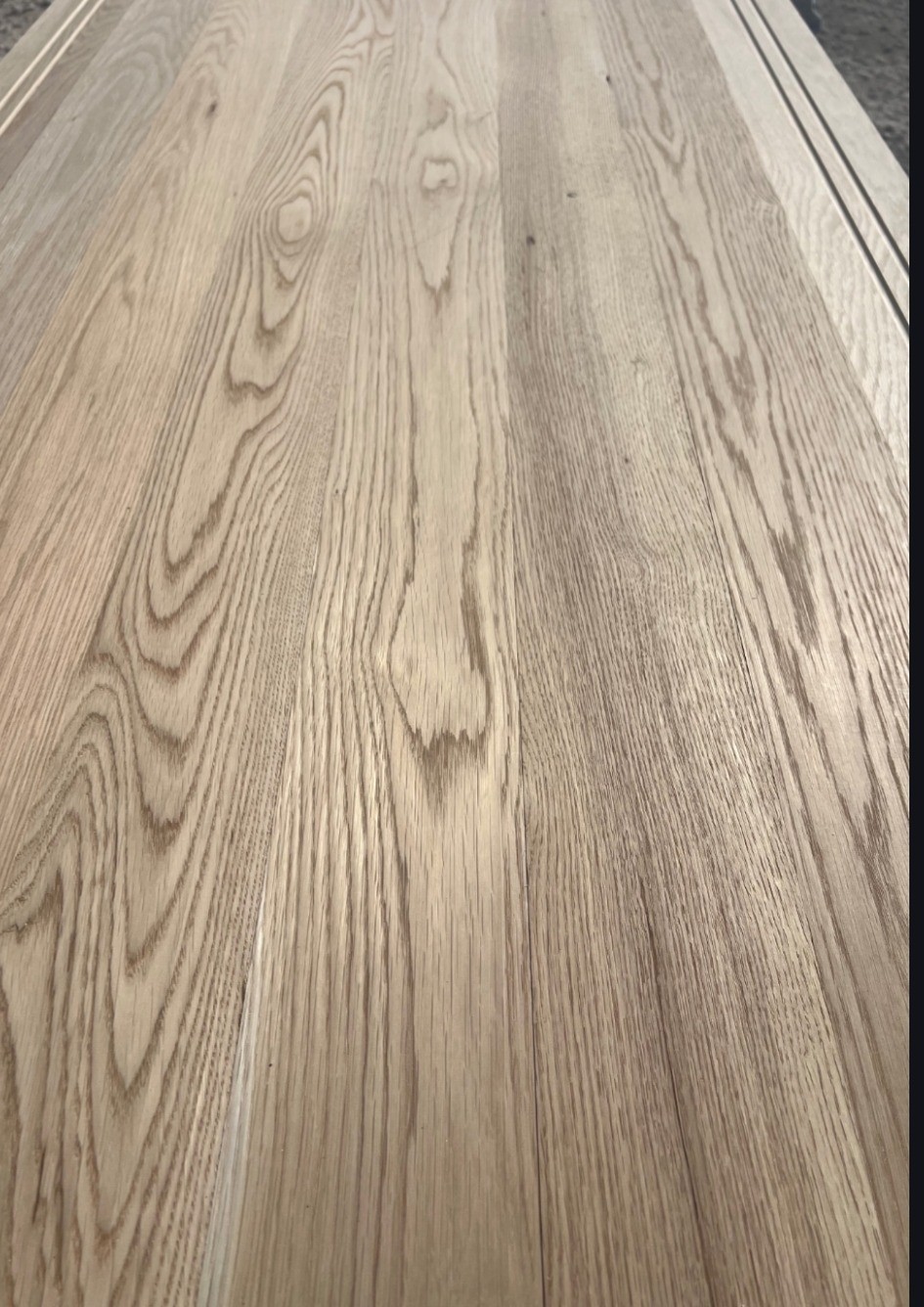 9″ #1 White Oak Engineered Hardwood Flooring – 5/8″ Thick – Unfinished