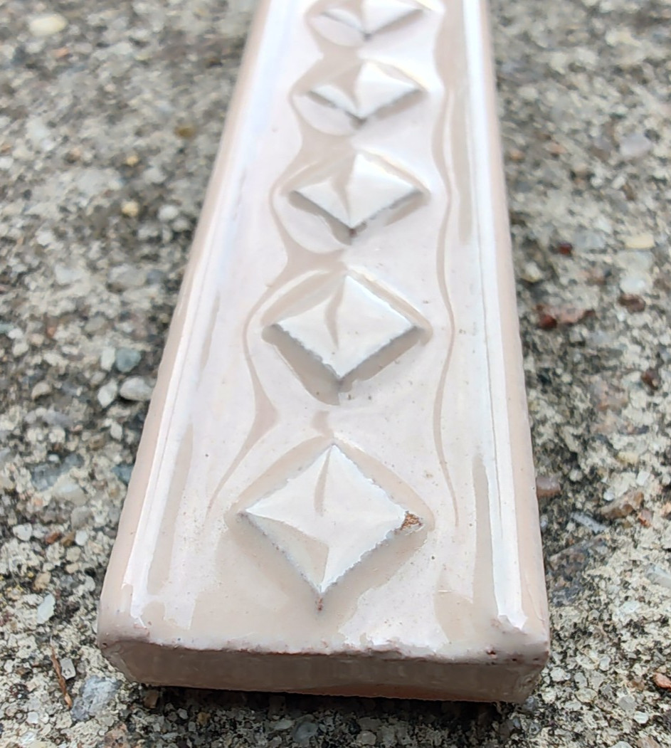 LOT (8) VTG 20mm * 200mm ITALY CERAMIC BORDER TILE LISTELLO ROMBINO ROSA – 8pcs