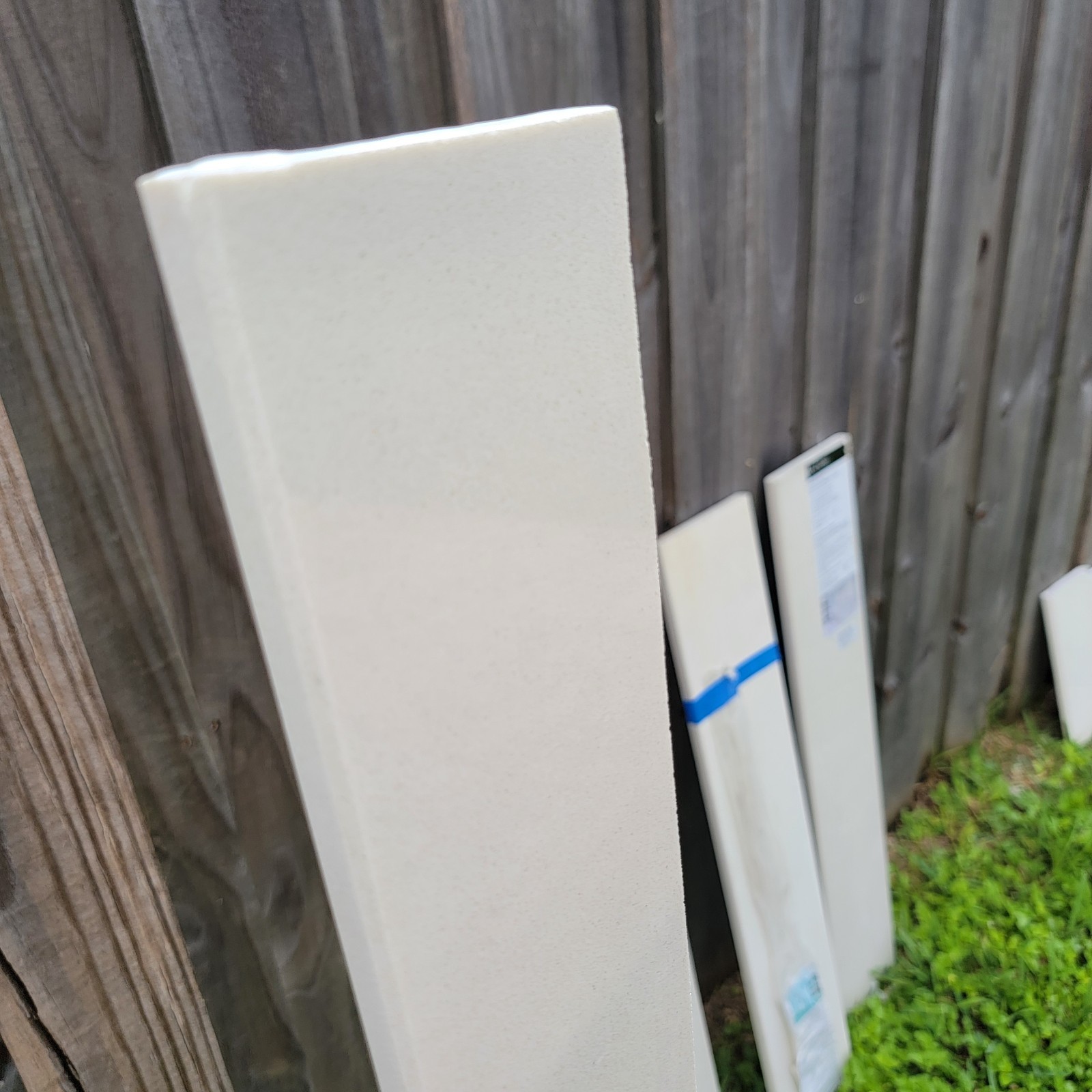 Satori White Cotton Polished Composite Sill Tile – 7 Pieces of Various Sizes