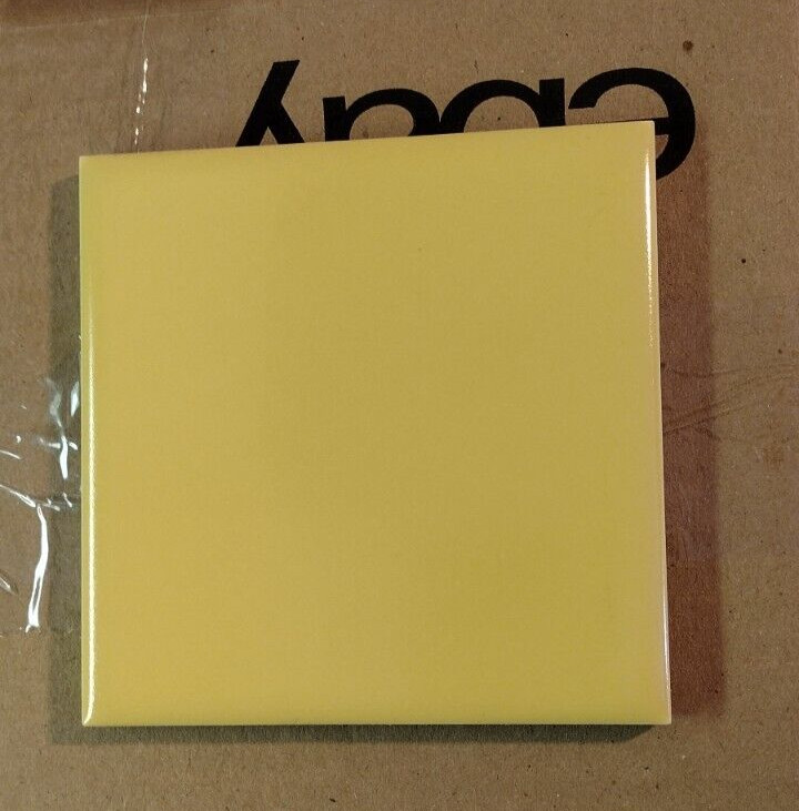 1 Wall Tile Mosaic USA 4-3/8″ Square Semi Gloss Mustard Yellow Ceramic 1950 Vtg