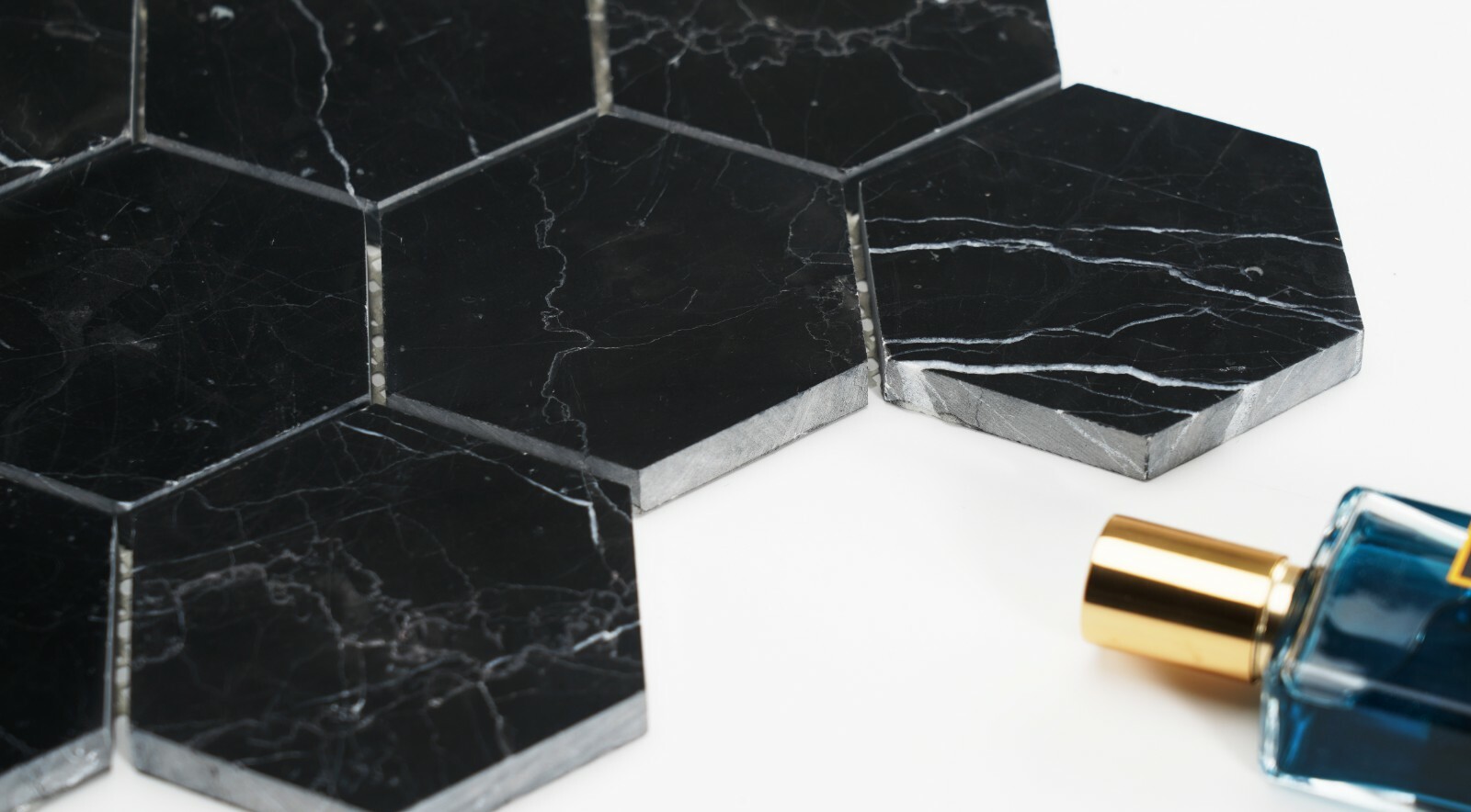 Simple Tile Marble Mosaic Tile “3”X3″ Hexagon Collection” Nero Marquina Polished