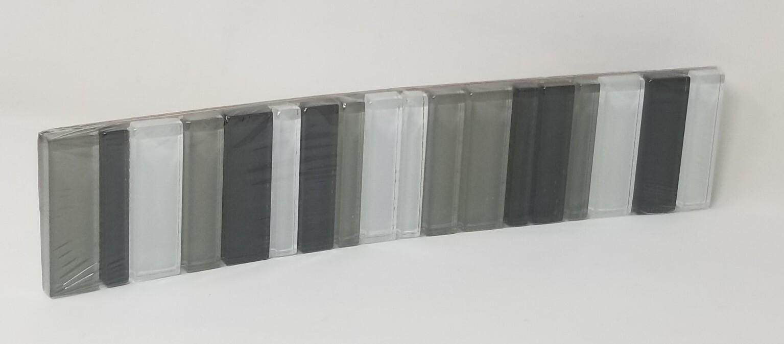 Eliane Delray Glass Ice Mosaic Tile Border 3″ x 12″ Black, Gray & White – Box 10