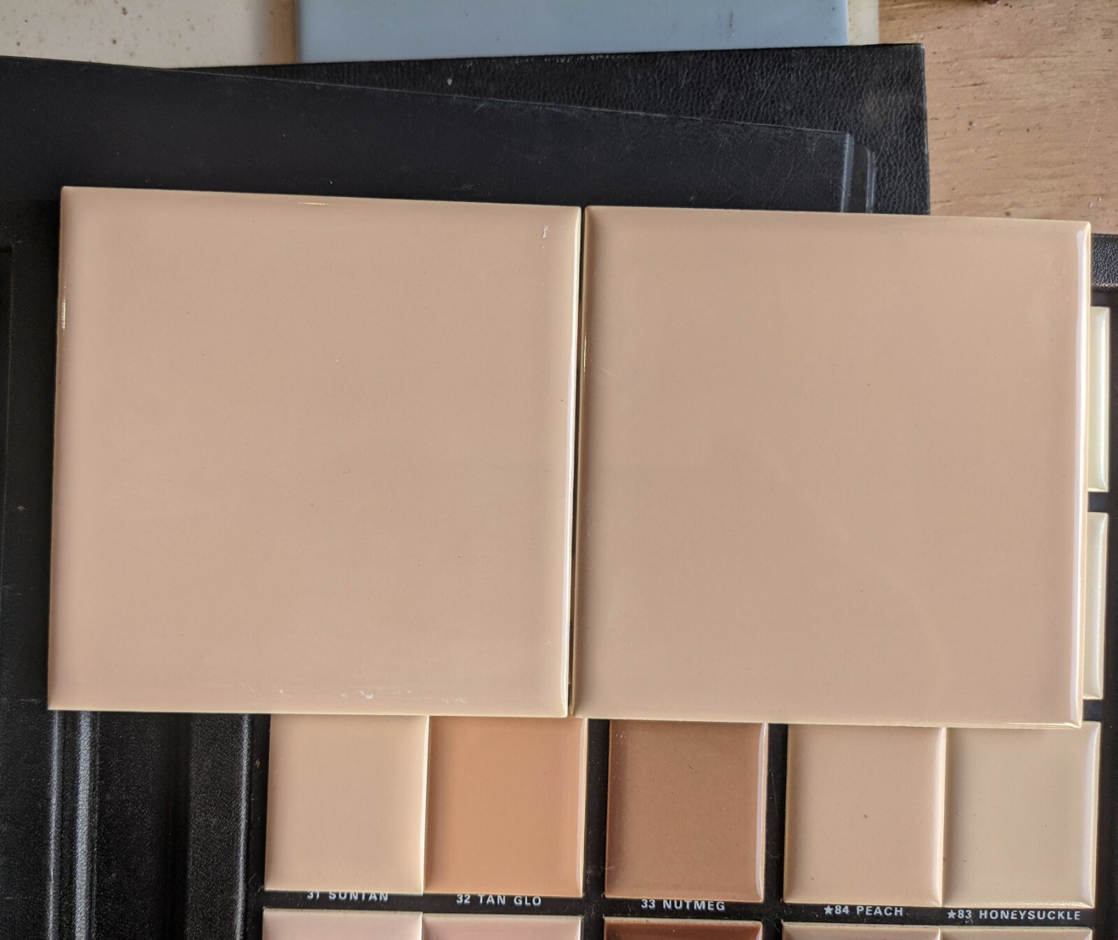 4 pcs American Olean Vintage Ceramic Wall Tile 4 1/4″ Suntan NEW Color 31