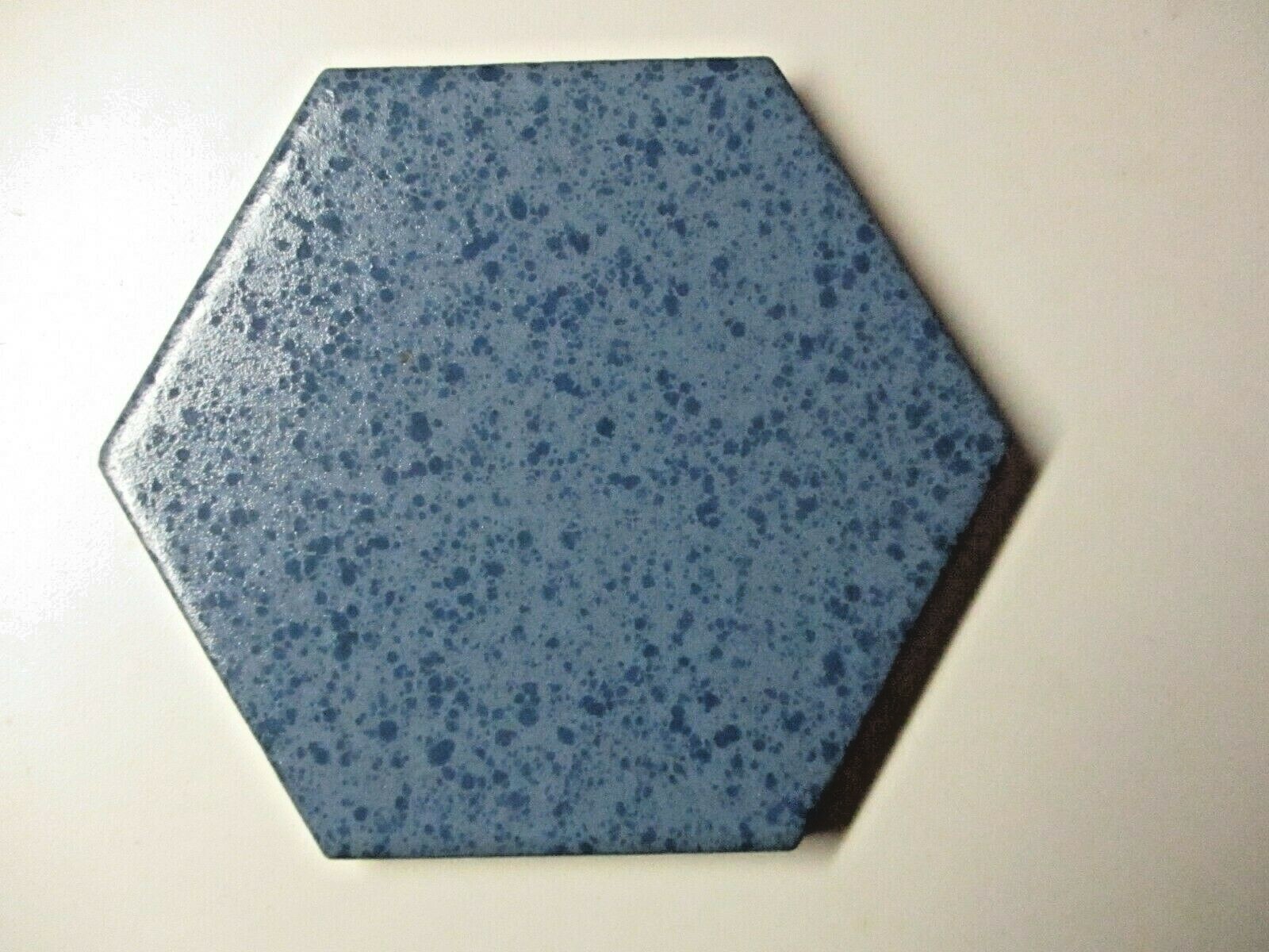 1 Tile Mannington USA Hexagon 4-3/8″ Crystalline 328 Marine Blue Ceramic Vtg MCM
