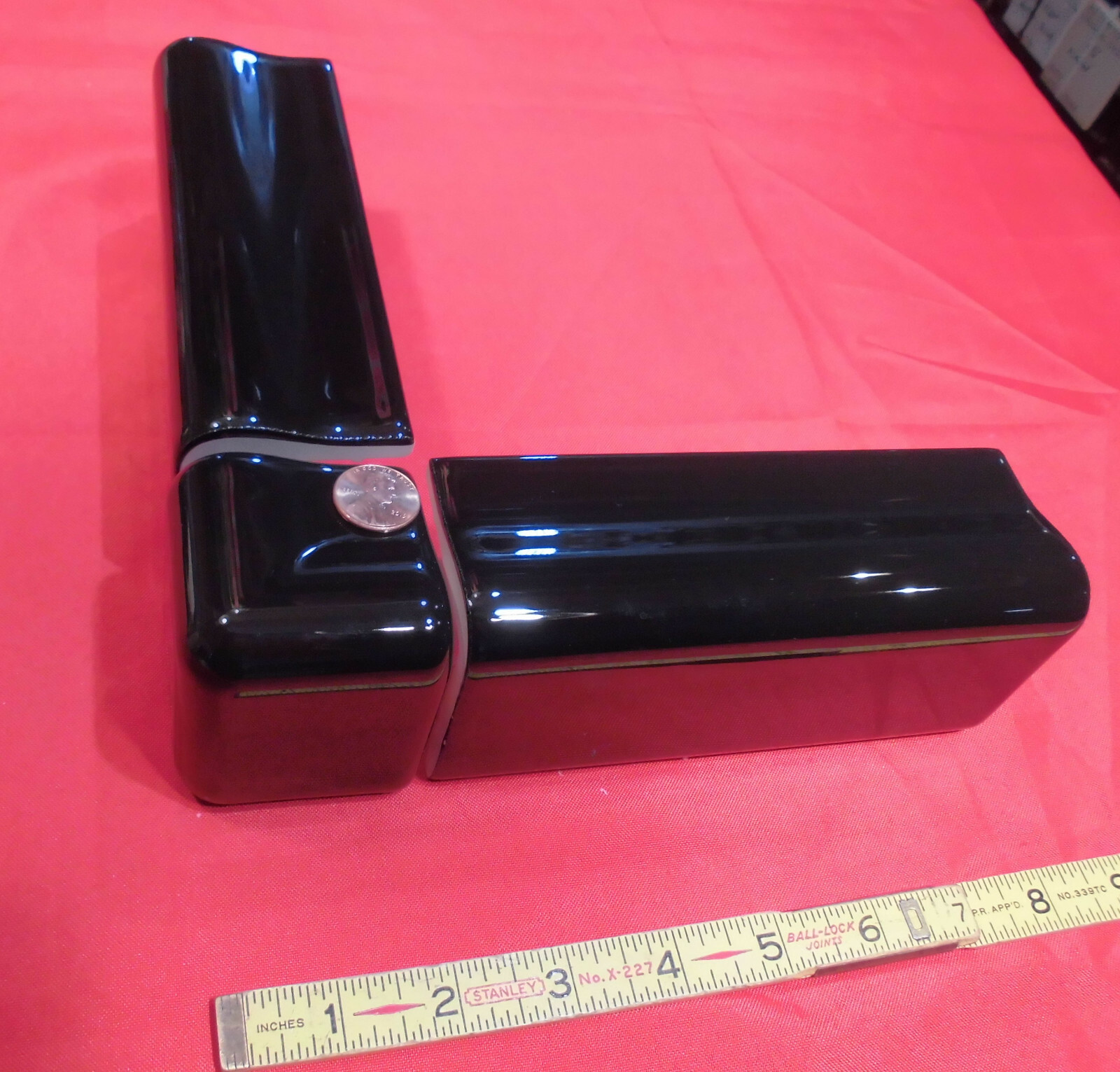 1 pc. *Gloss Black* V Cap Corner Ceramic Trim Tile; Counter Top Edging; NEW