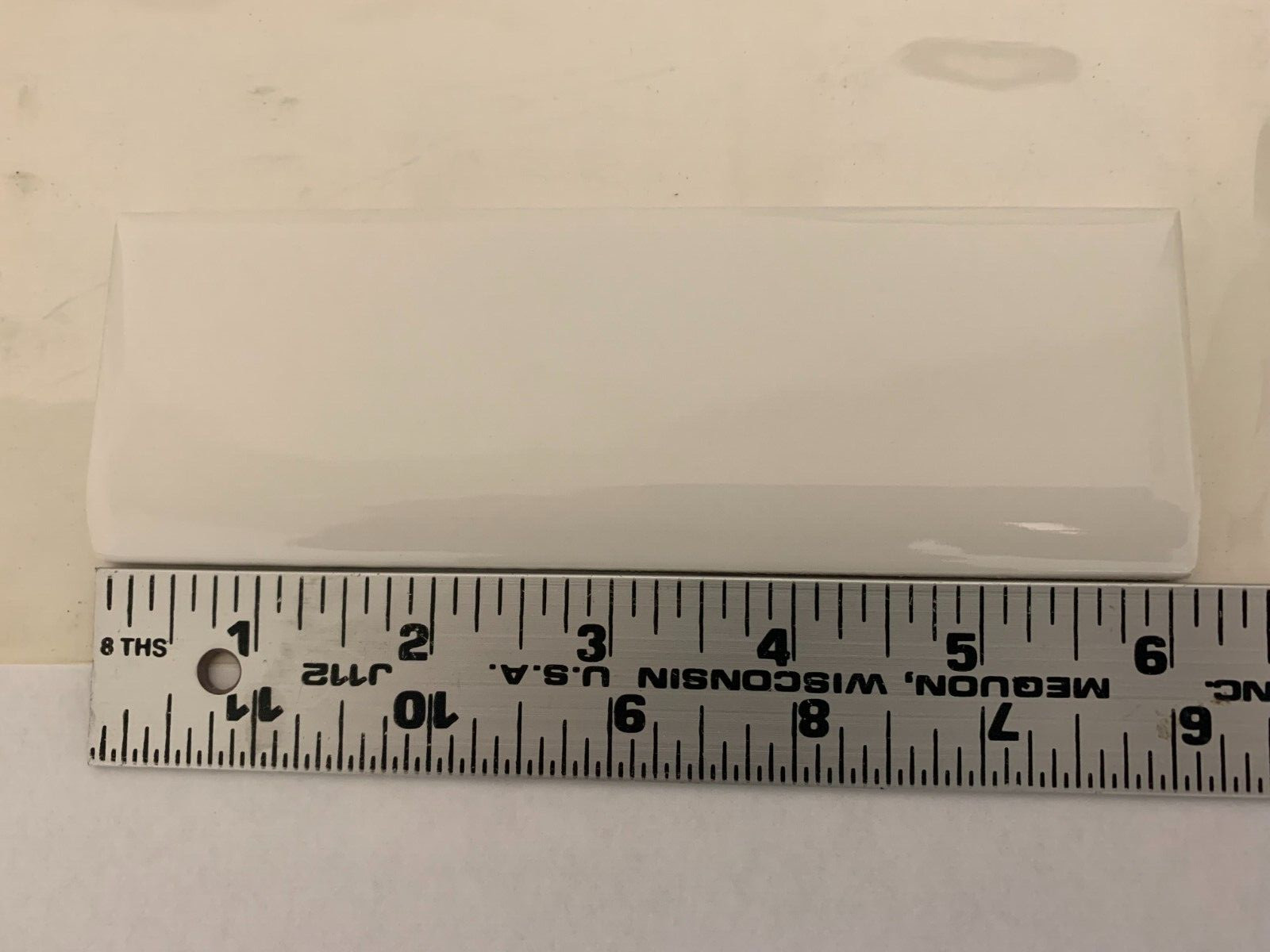 Vintage Wenczel Ceramic 2″ x 6″ Flat Surface Bullnose *White* Gloss