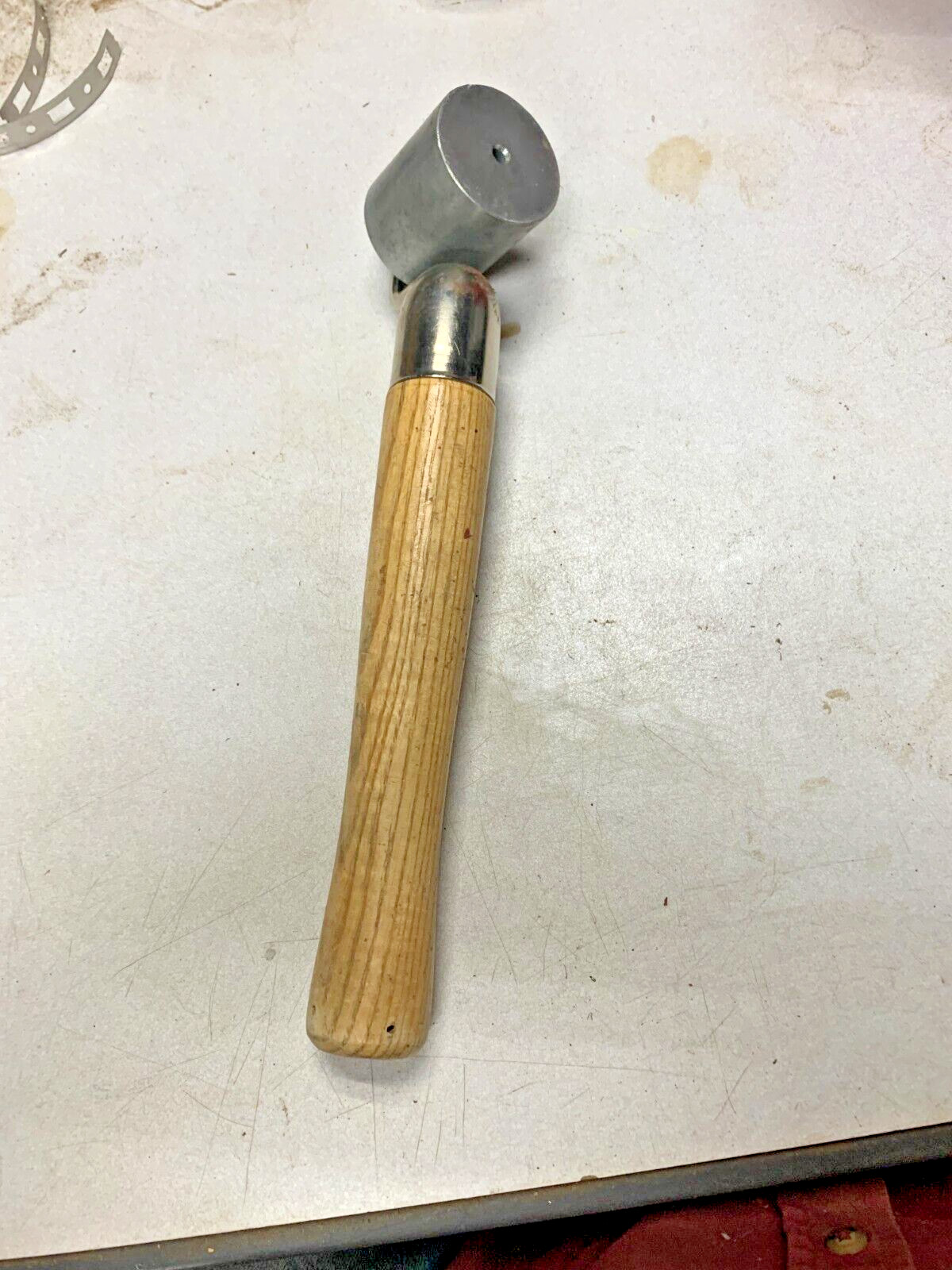 Crain 348 Square Edge Seam Roller with 9-Inch Handle
