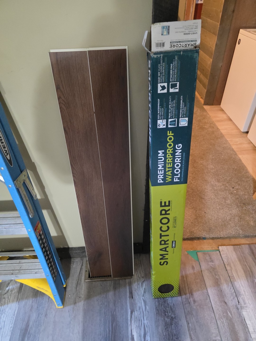 Smartcore Premium Waterproof Flooring Vinyl Plank 130 sqft