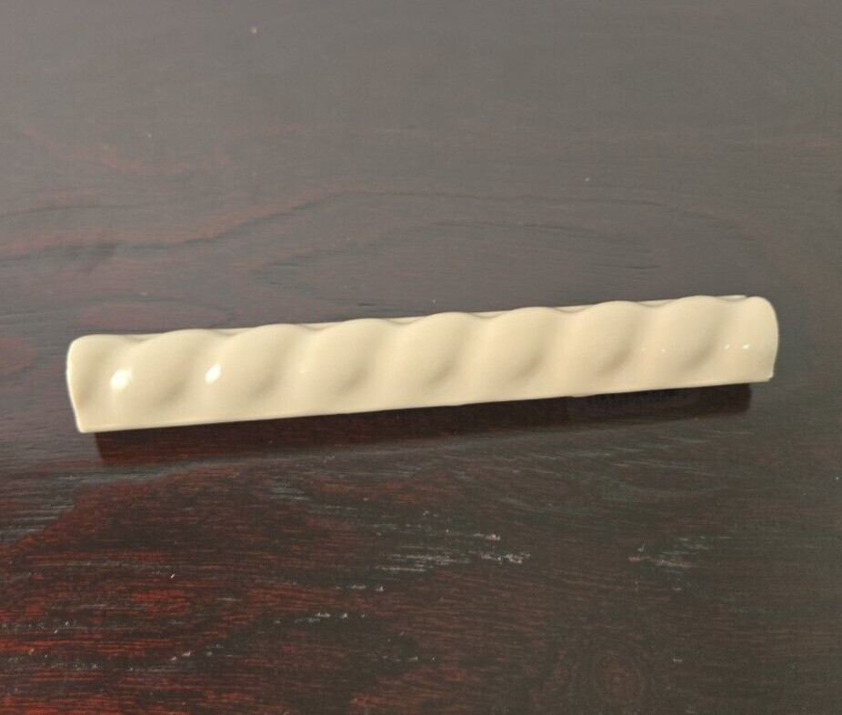 1pc. Taupe Mist Ceramic Sizzle Liner Rope Tile 1/2″ x 6″ American Olean