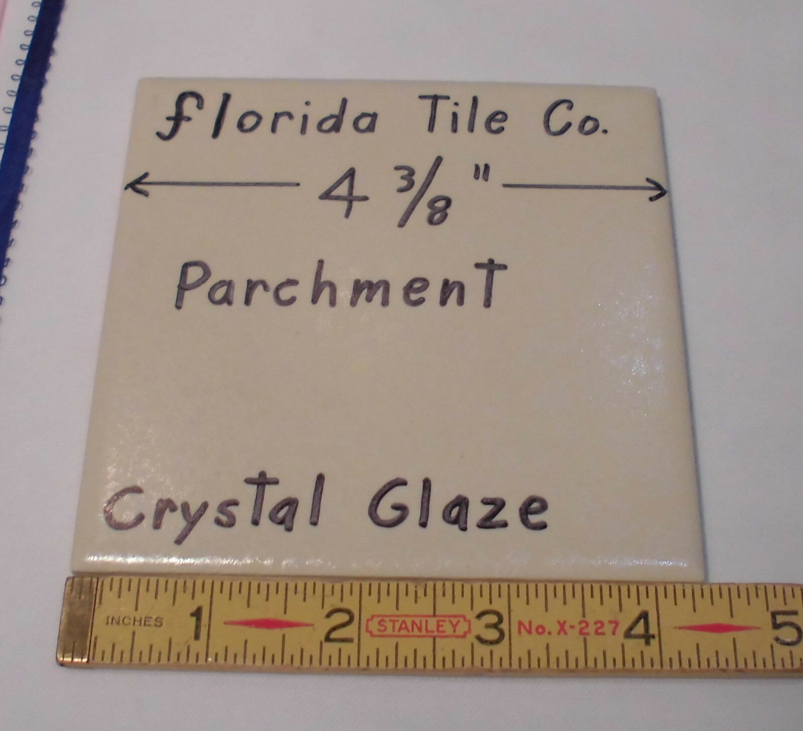 1 pc. *Parchment – Lite Tan* Crystal Glazed Ceramic Tile 4-3/8″ Florida Co. New