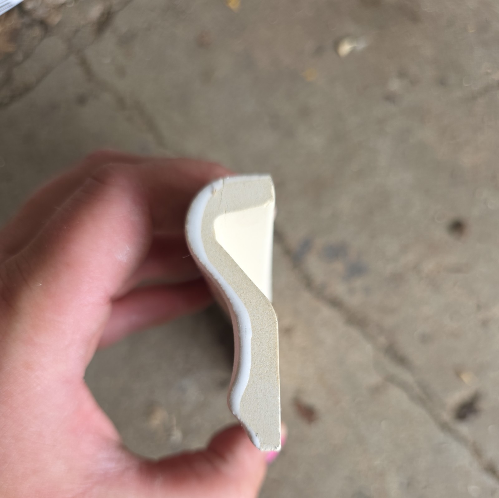 Daltile Restore Bright White 2in x 6in Glazed Ceramic Chair Rail Trim 1 case