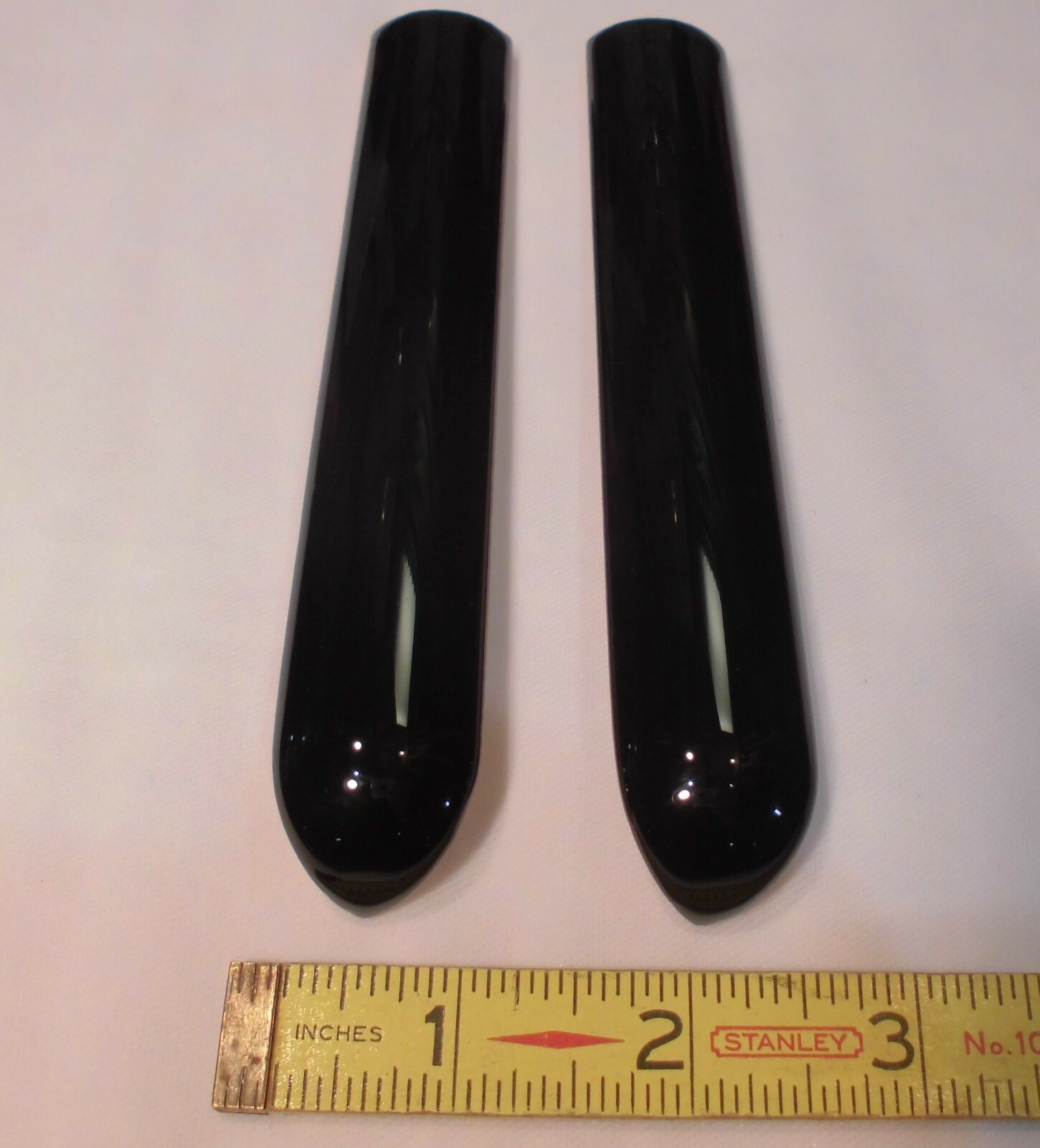 2 pcs. *Gloss Black* Ceramic Quarter Round Tiles 1″ X 6″ Finished Corner Beak