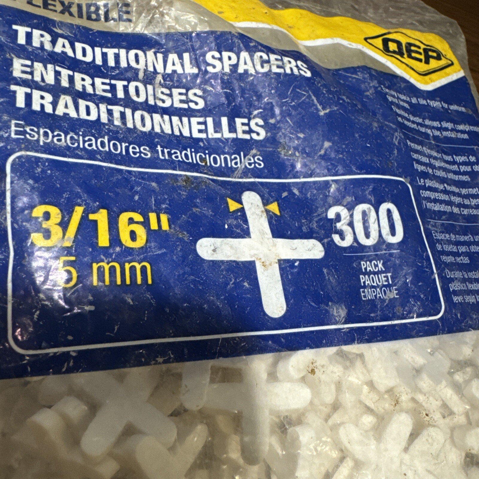 QEP Traditional Tile Spacers Tombstone Style 300 Pack 3/16″