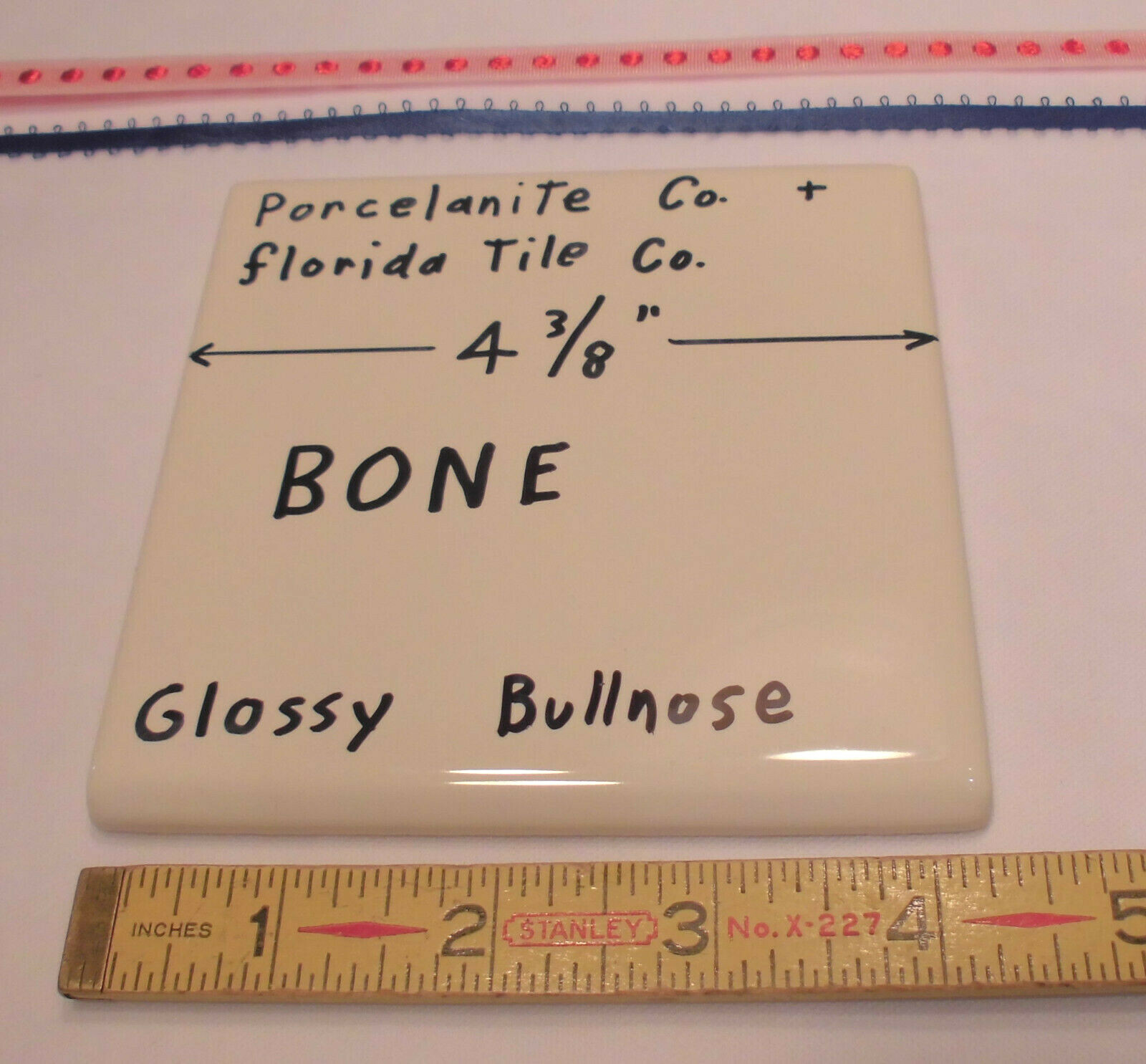 1 pc. Bullnose Ceramic Tile *Bone* 4-3/8″ Florida Co. New Stock Glossy Mint