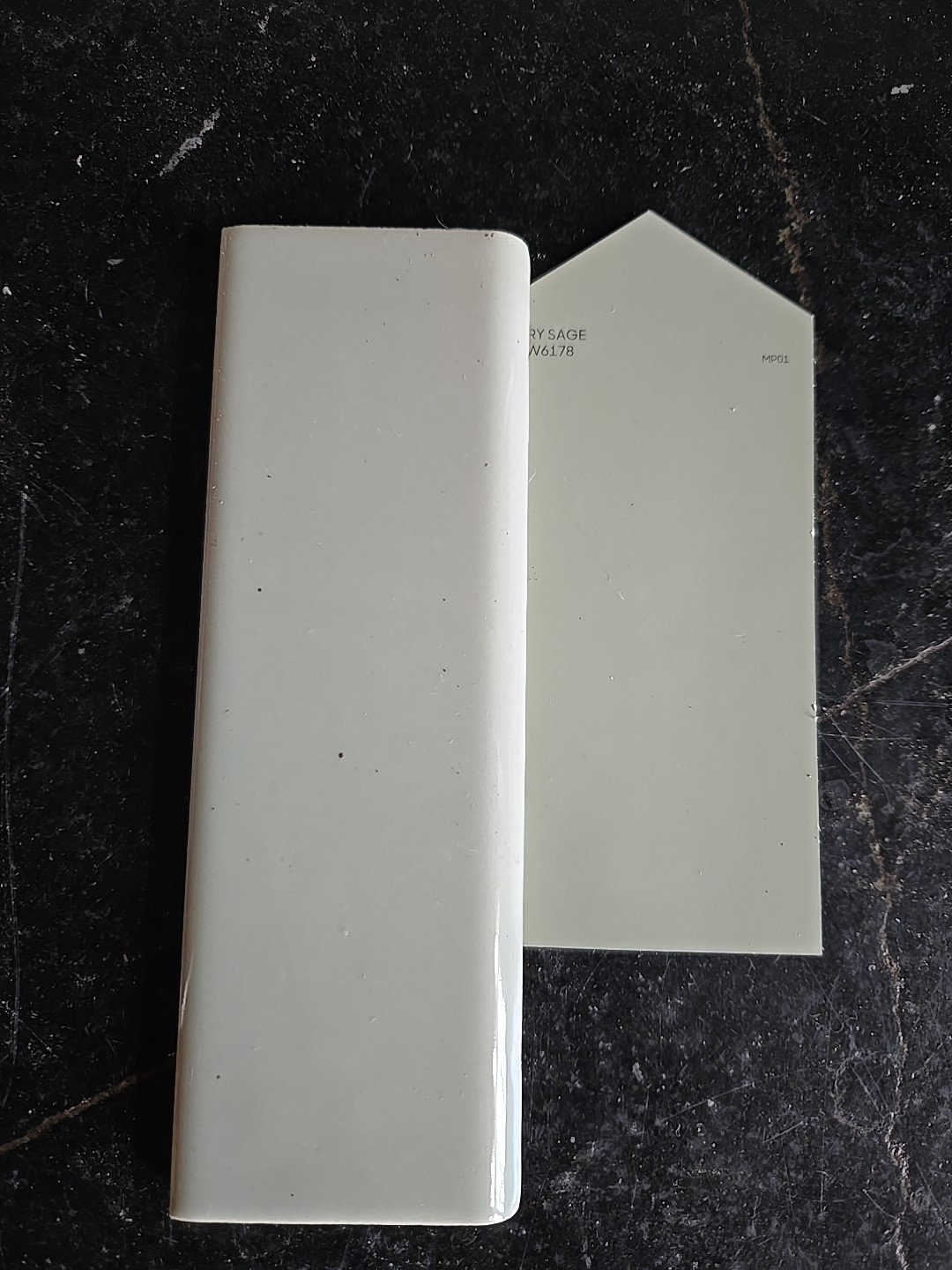 Vintage Mid-State 6 3/16 X 2 1/16″ Flat Bullnose Green Trim Tile NOS