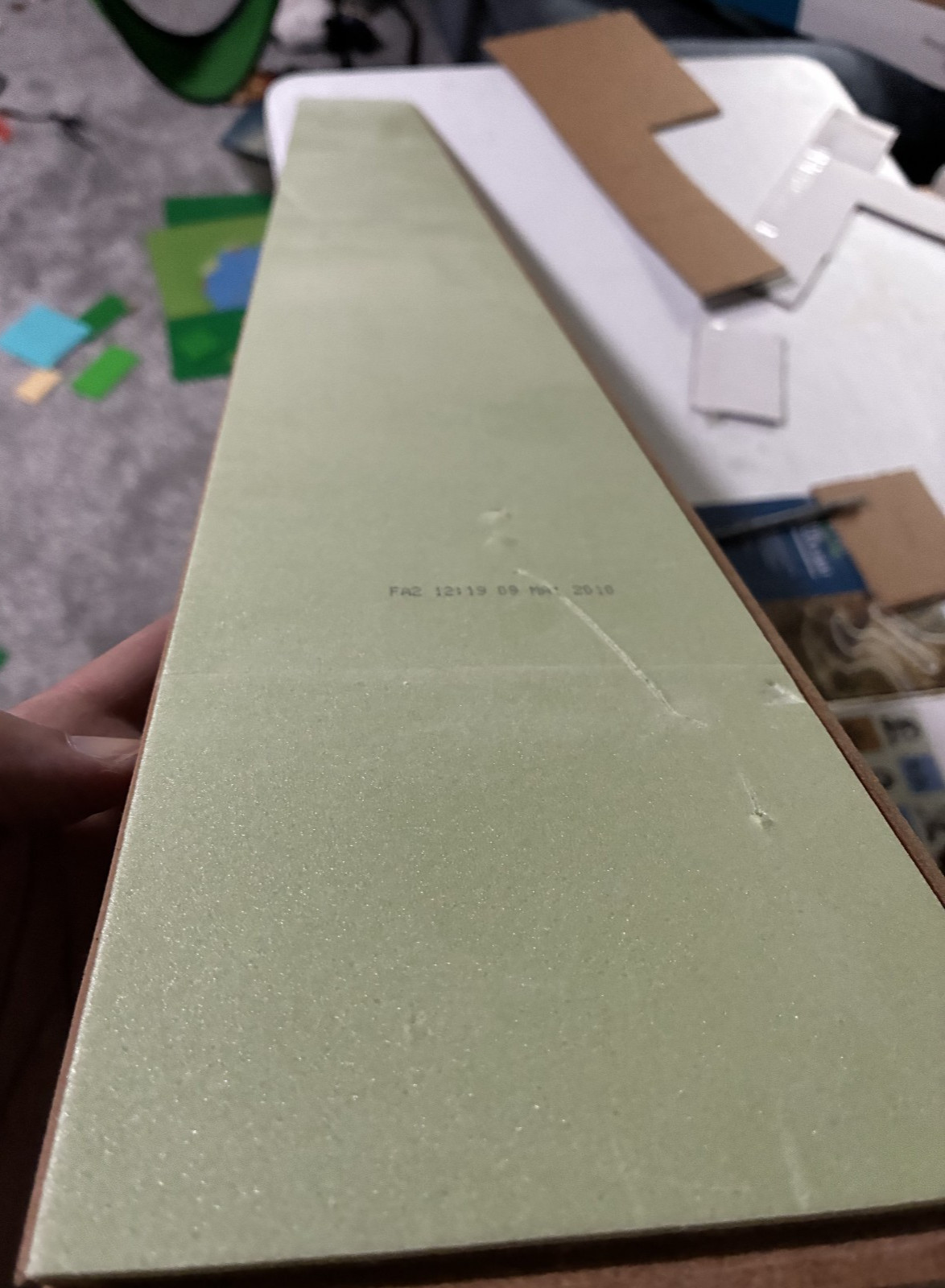 Pergo Handscraped Heritage Hickory x5 (USED VERY GOOD – PLEASE READ)