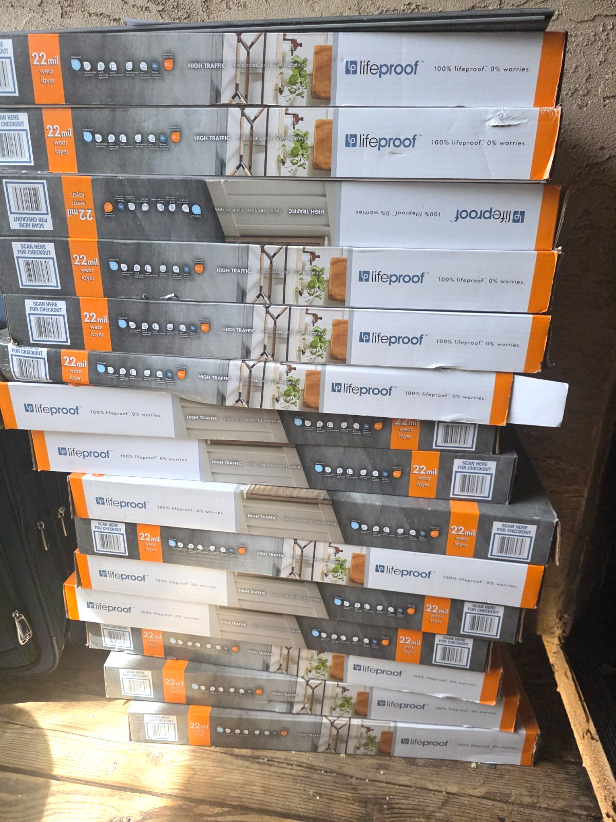 NEW Lifeproof Vinyl Plank Flooring – Overlook Slate (265 sq ft) -15 boxes $375