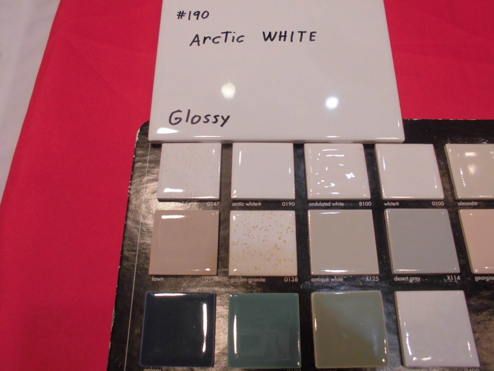 1 pc. Daltile #190 Arctic White: Brilliant Glossy Ceramic Tile 6″ X 6″ NEW