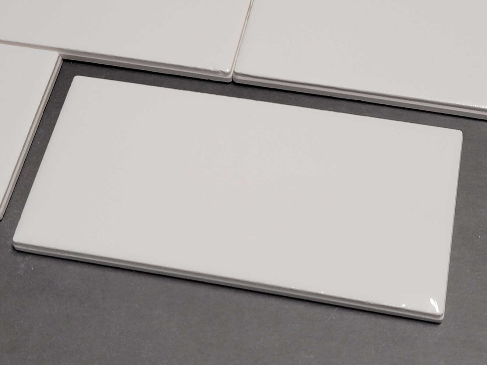 Lot of 12 DALTILE 3″ x 6″ Ceramic Subway Tiles – Bright White Glossy NOS NEW
