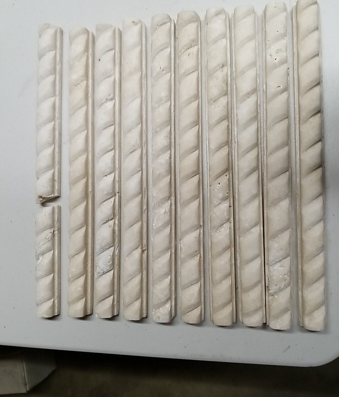 Ivory Travertine Honed 1 X 12 Rope Liners Lot Of 10
