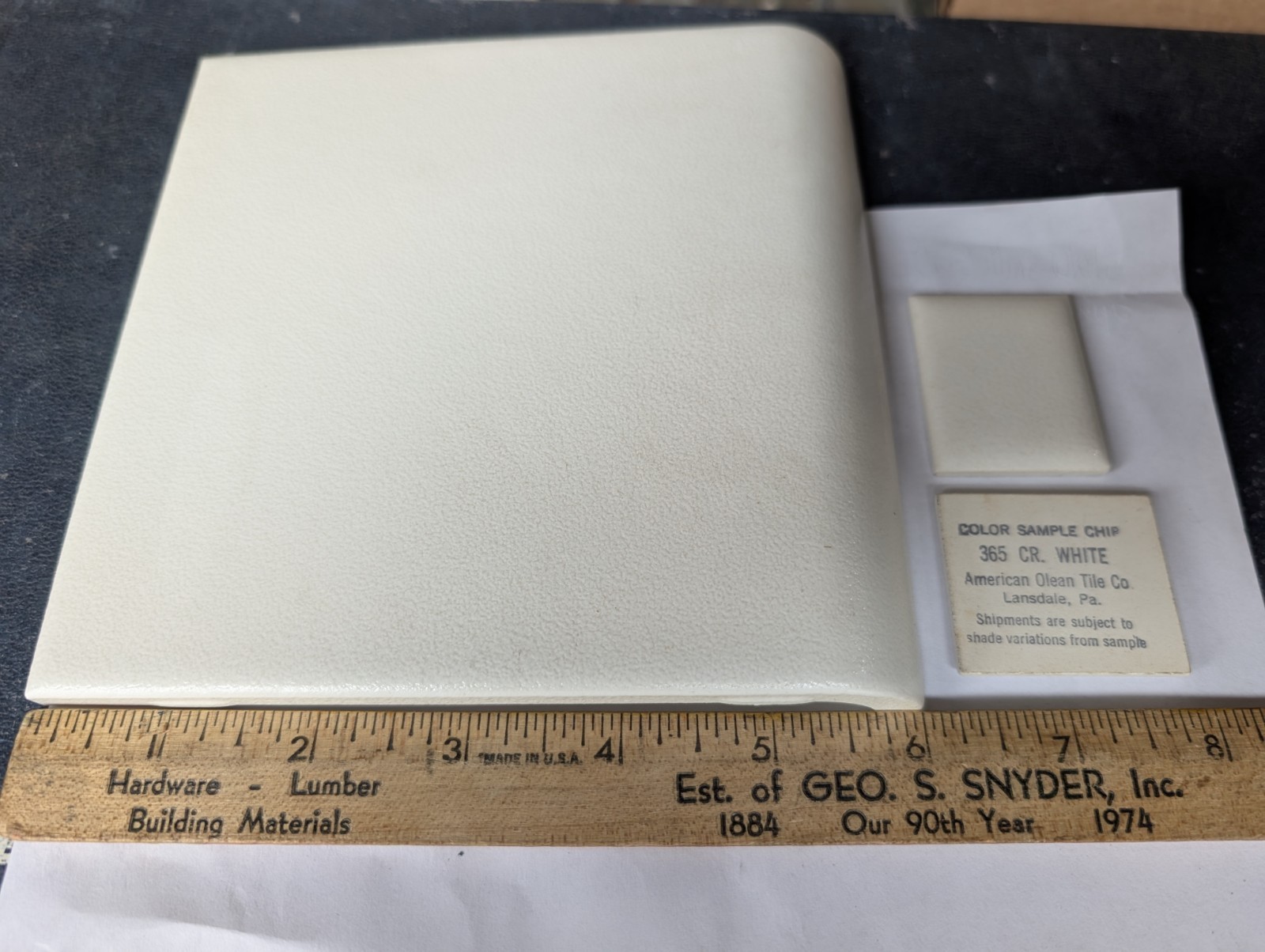 1 pc American Olean Crystalline White ceramic tile #365 6″ Mud Bullnose 60s 70s