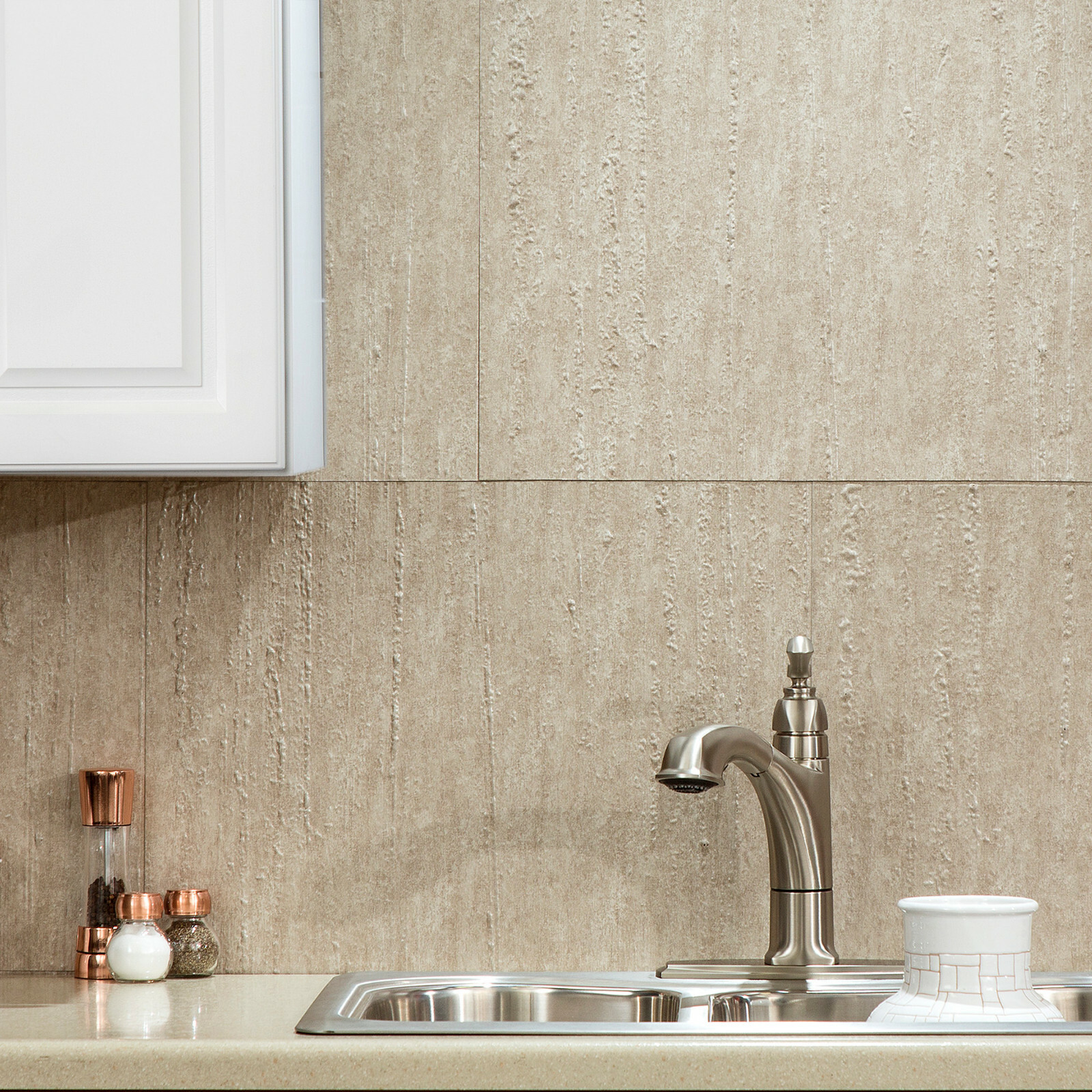 Fasade 18in x 24in Rain Backsplash Panel