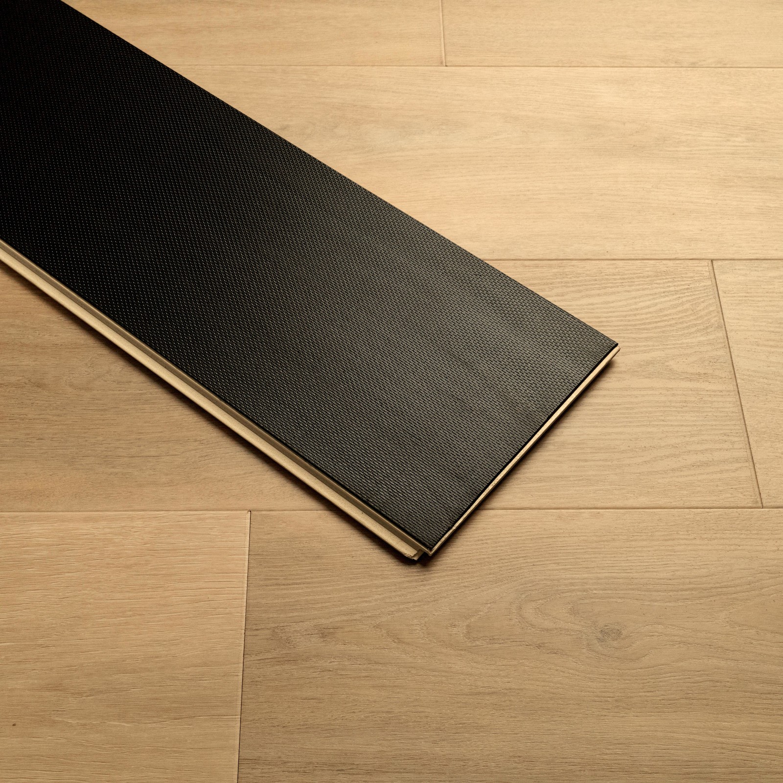 Ackland AKVRC9X72-1230-PL Ridgecrest 9″ x 72″ 12mm 30mil – Ashbury
