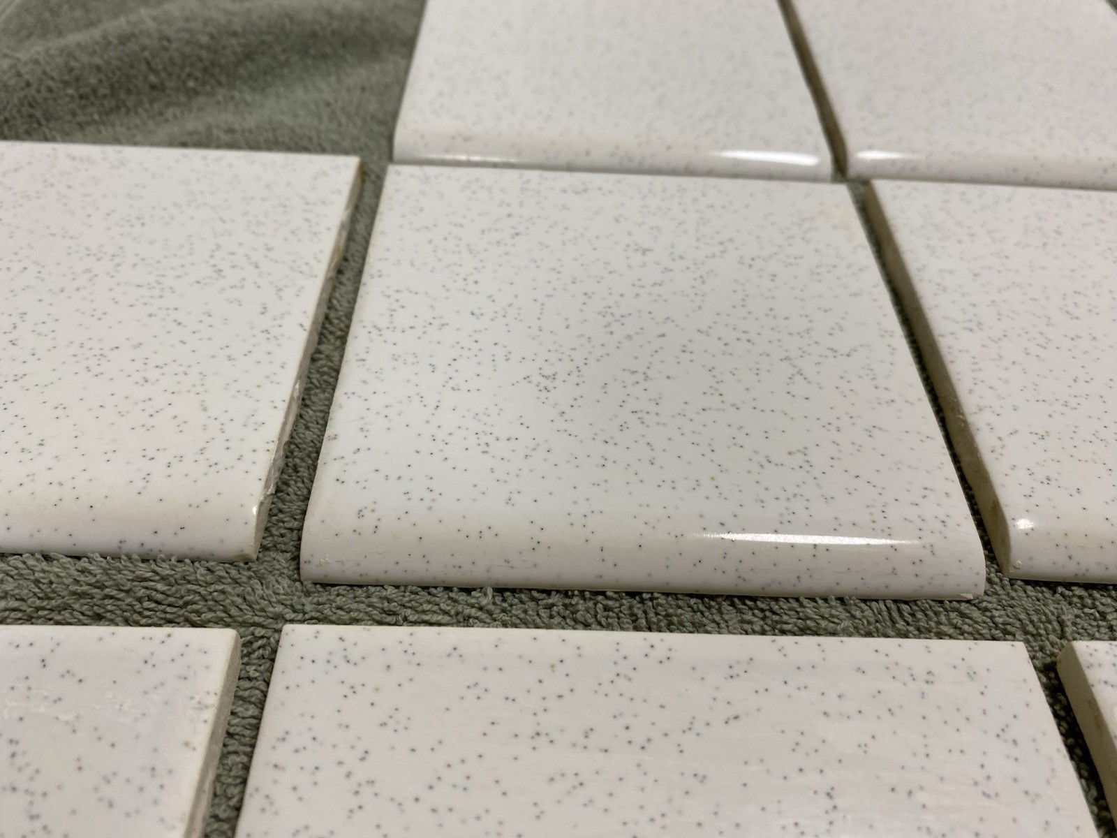 8 – Vintage (1950-60s) White Speckled Ceramic Tile – Bullnose (4.25×4.25)