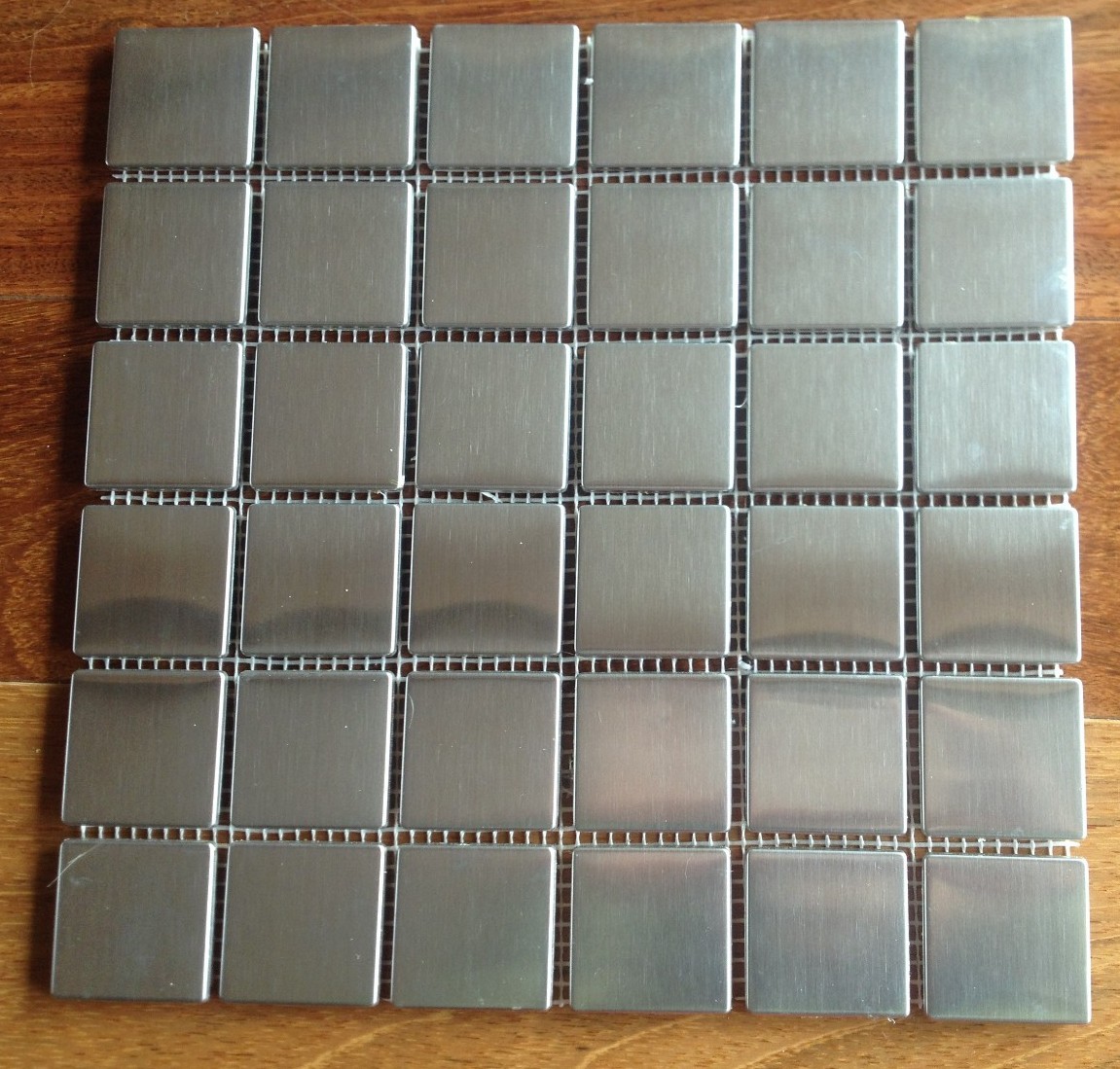 2″ x 2″ Stainless Steel Brushed Metal Tile – 1 sqft 12″x12″