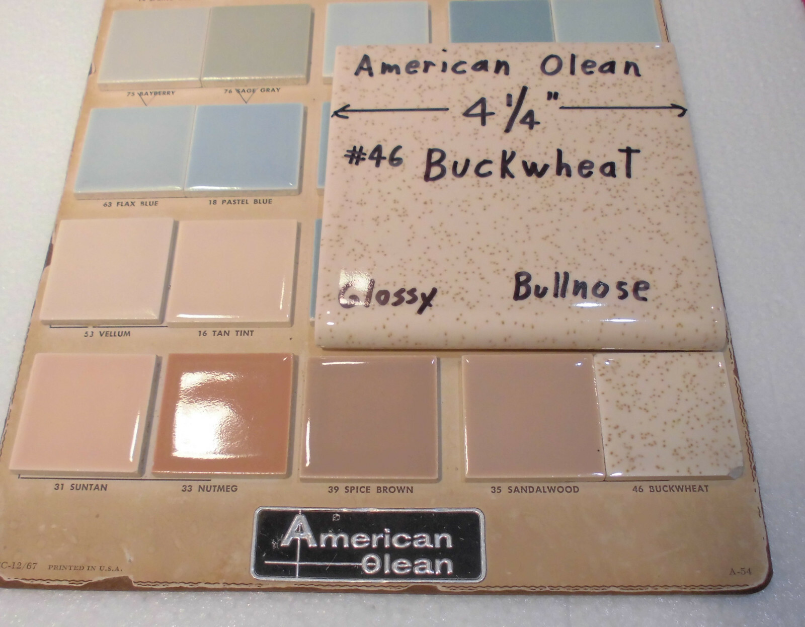 1 pc. *Buckwheat* Glossy Bullnose Ceramic Tile #46 by American Olean 4-1/4″ NOS