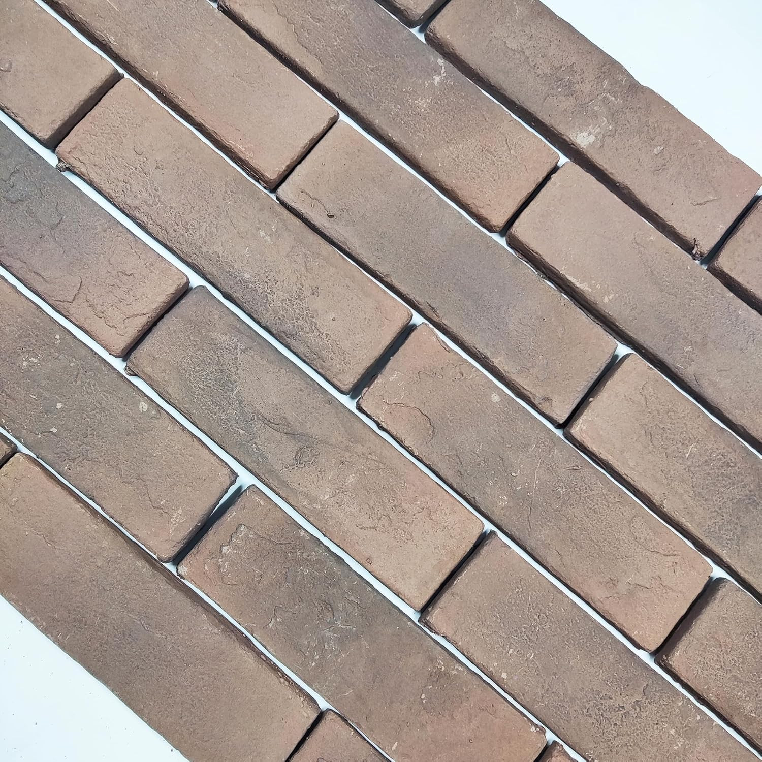 Brown Thin Wall Brick Veneers, 20 Pcs, 2.4″ x 7.9″ for Interior/Exterior Use